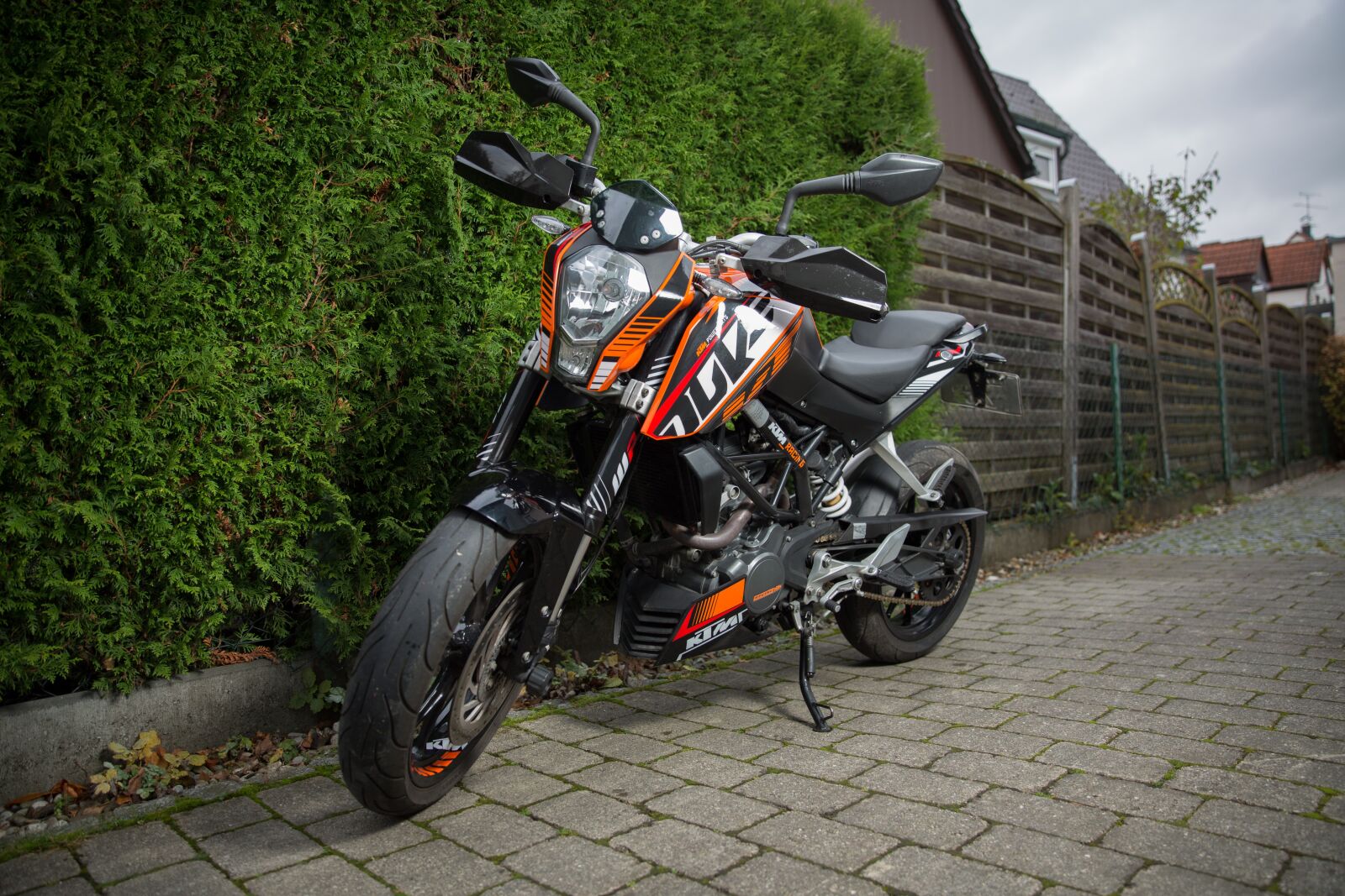 Canon EF 24-70mm F2.8L II USM sample photo. Ktm, duke, 125 photography