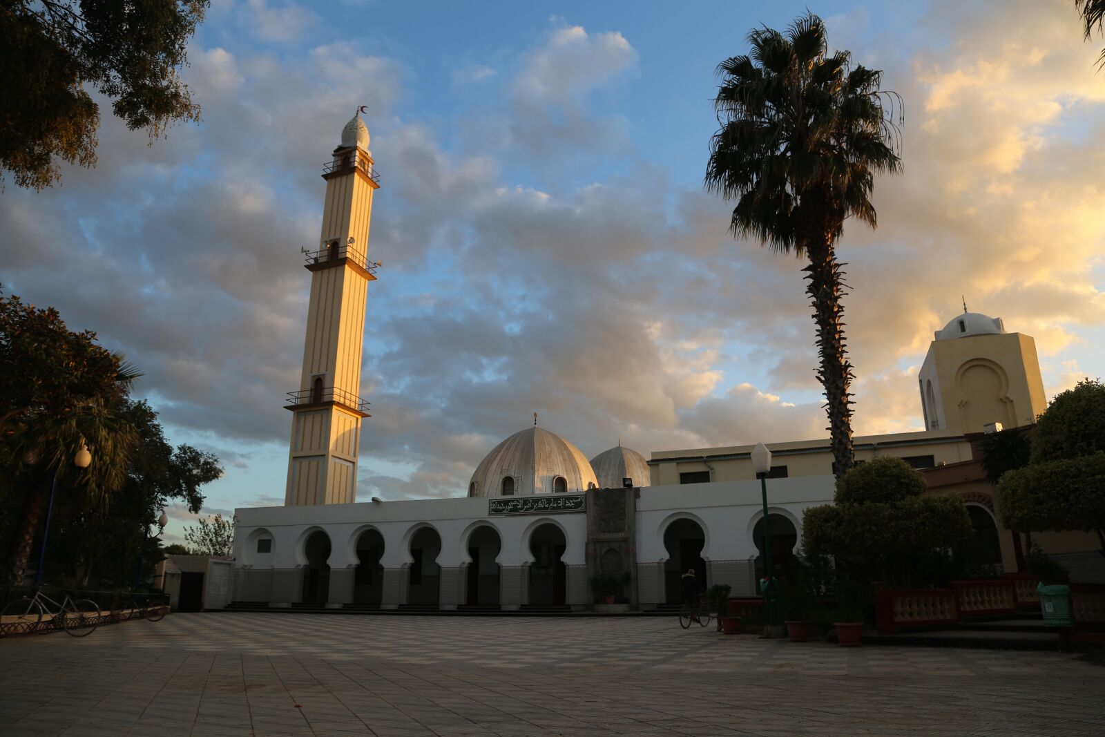 Canon EF 24-105mm F4L IS USM sample photo. Mosque, muslim, islamic photography