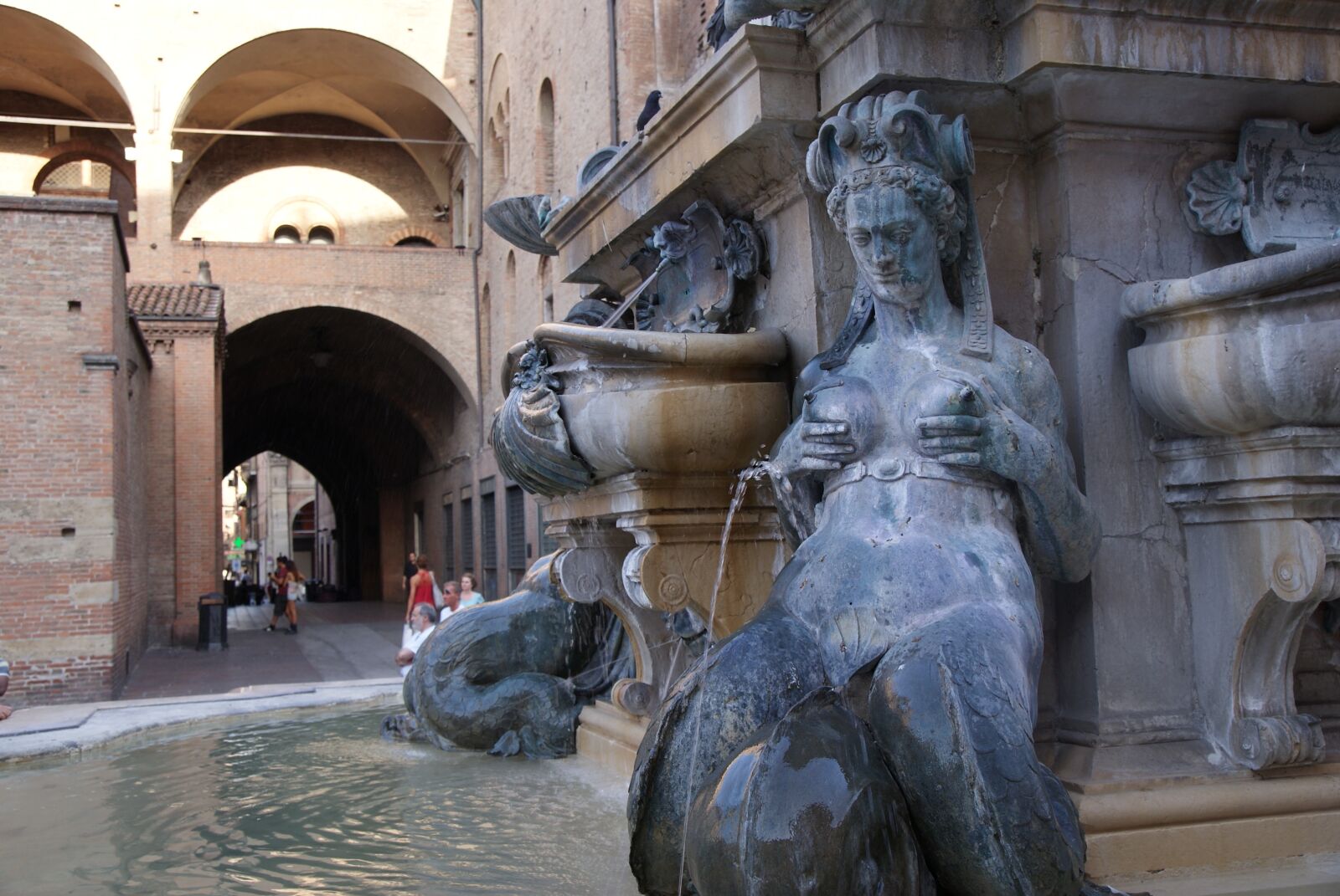 Sony Alpha DSLR-A200 sample photo. Bologna, italy, italia photography