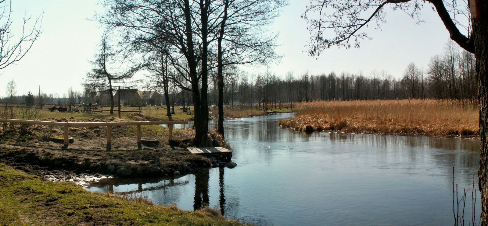 KONICA MINOLTA DiMAGE Z5 sample photo. River, spring, water photography