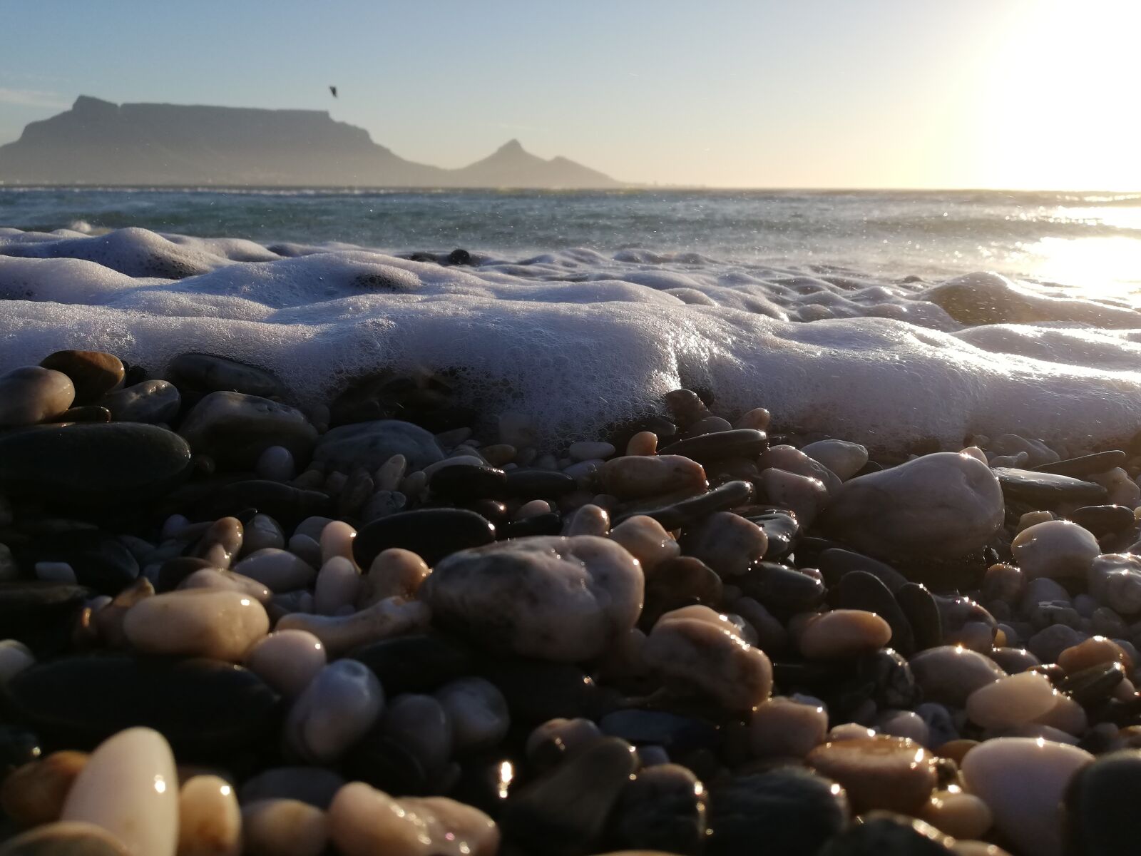 HUAWEI P20 lite sample photo. Ocean, beach, stones photography