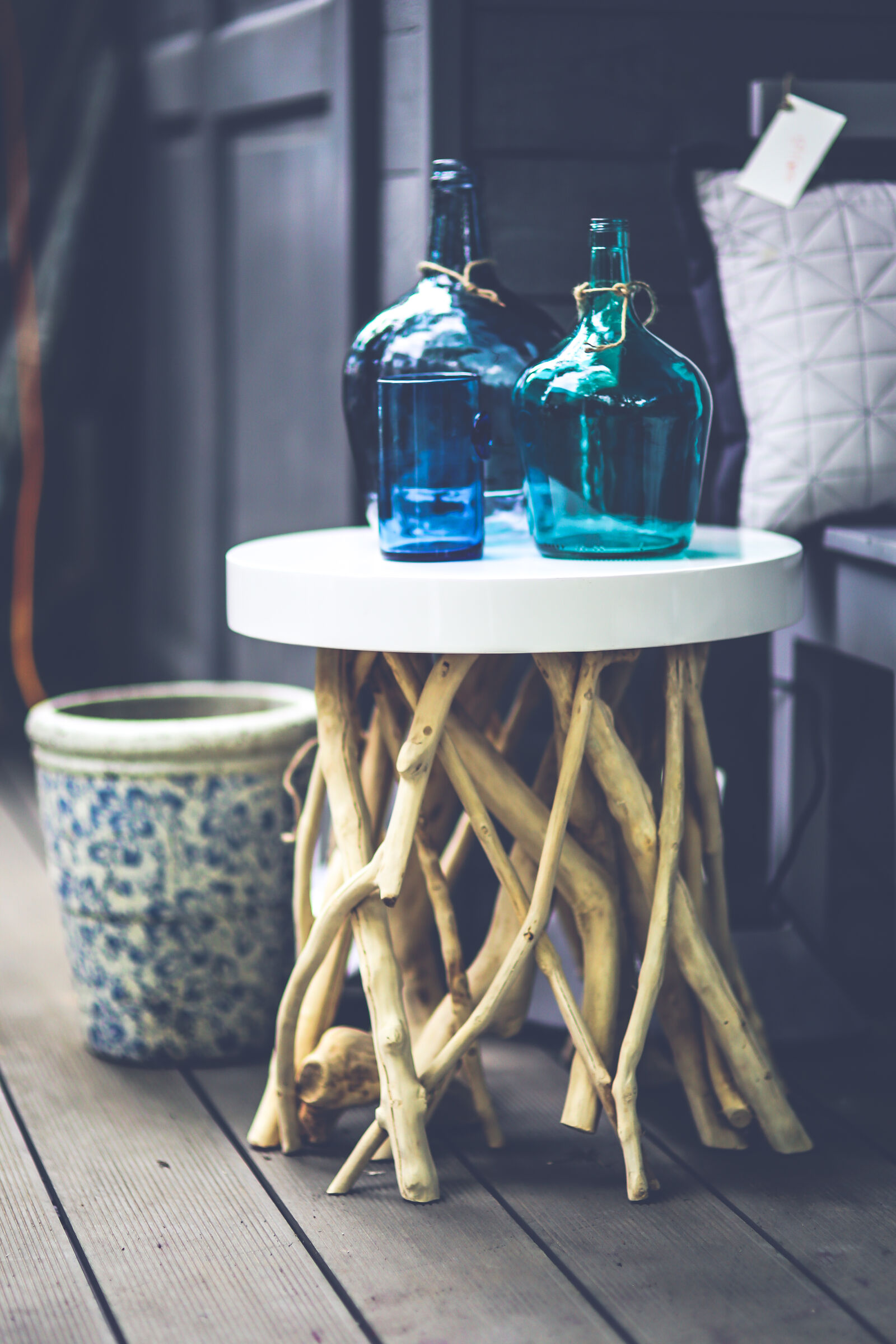 Sigma 85mm F1.4 EX DG HSM sample photo. Carafes, on, the, table photography