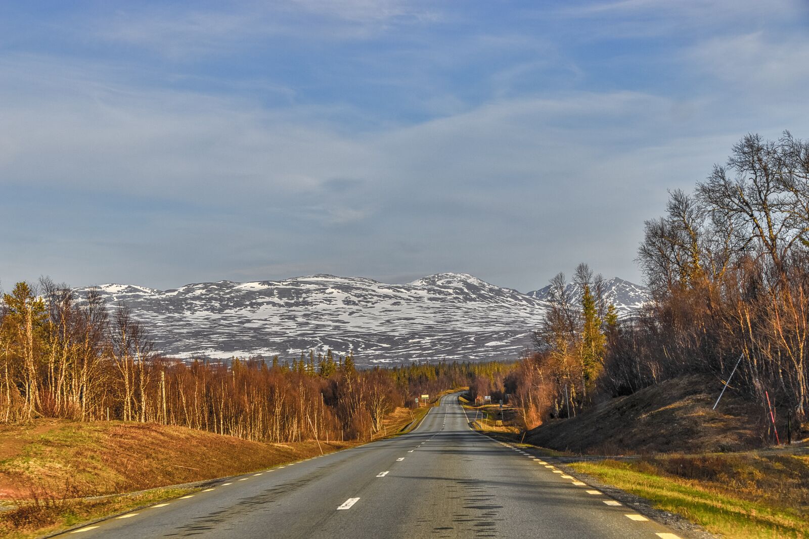 Canon EF-S 18-135mm F3.5-5.6 IS USM sample photo. Sweden, way, landscapes photography