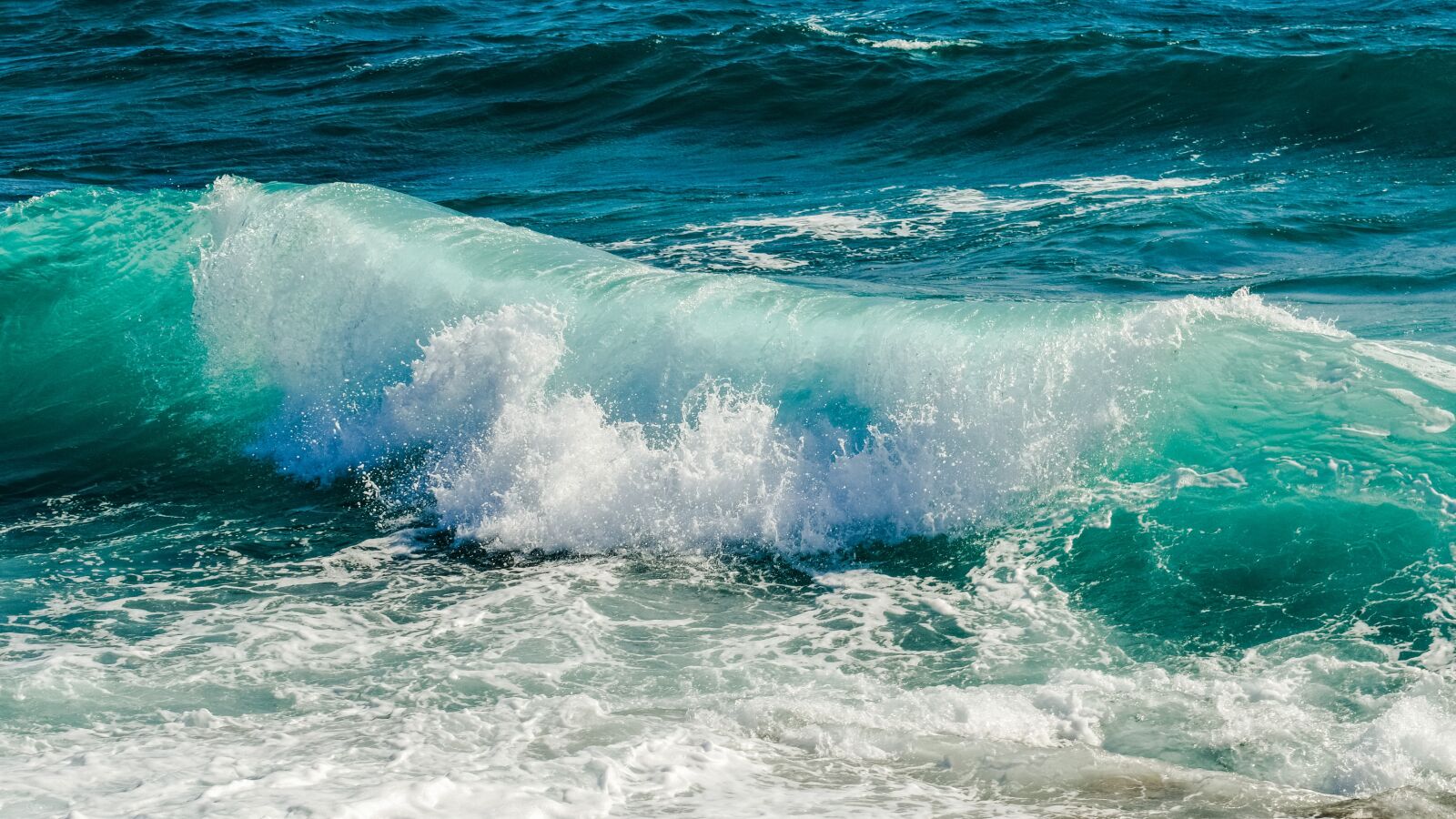 Nikon D3300 sample photo. Wave, transparent, smashing photography
