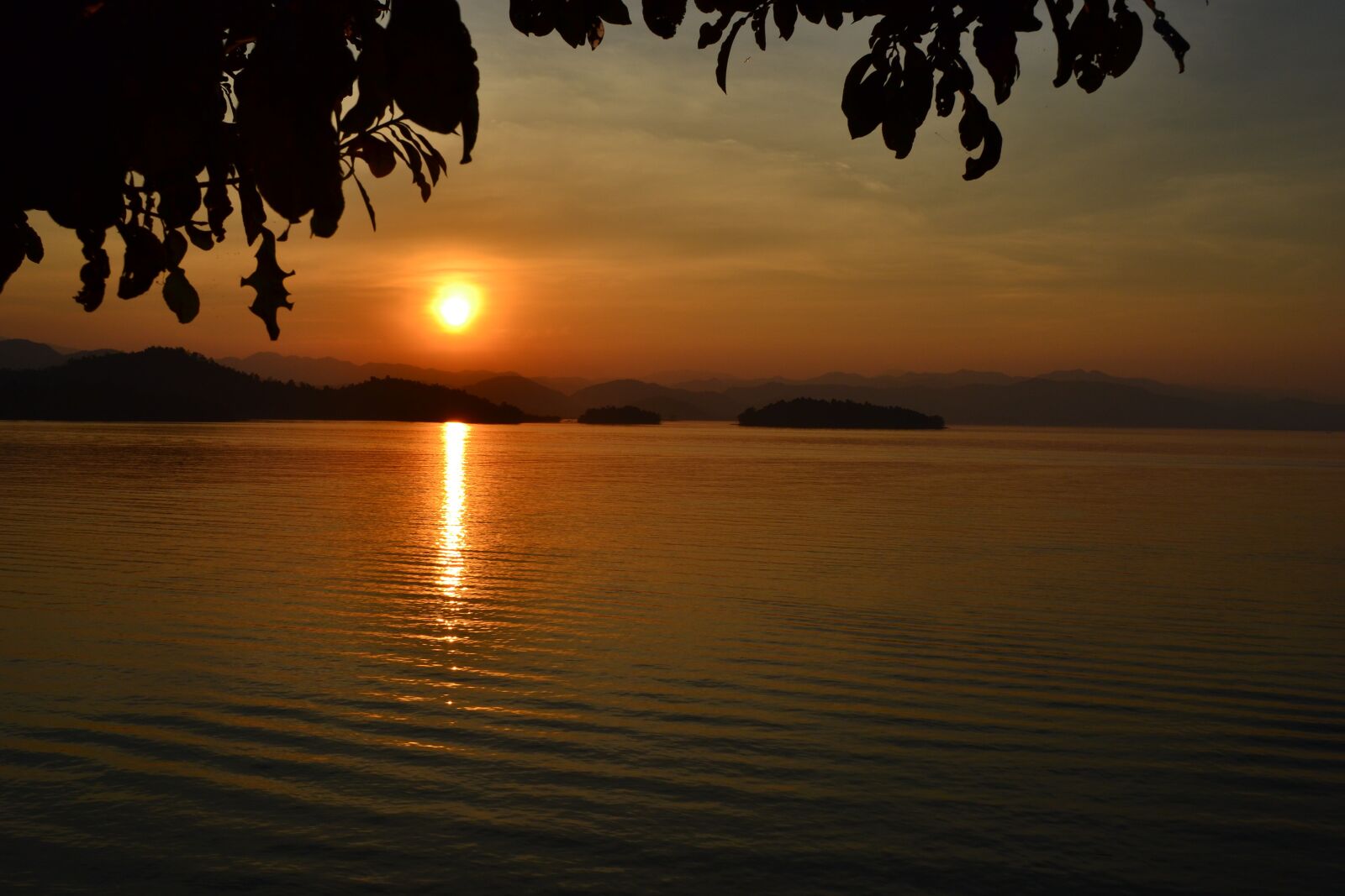 Nikon D3100 sample photo. Thailand, wall, sunset photography