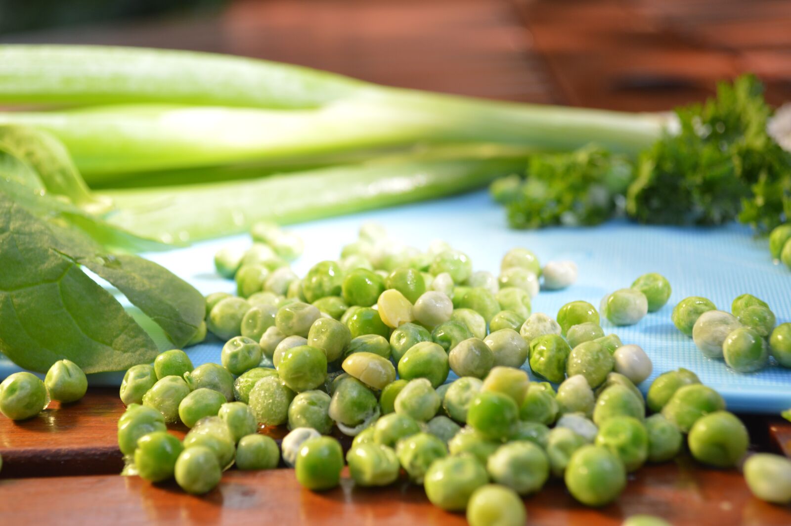 Nikon D3200 sample photo. Green, pea, vegetables photography