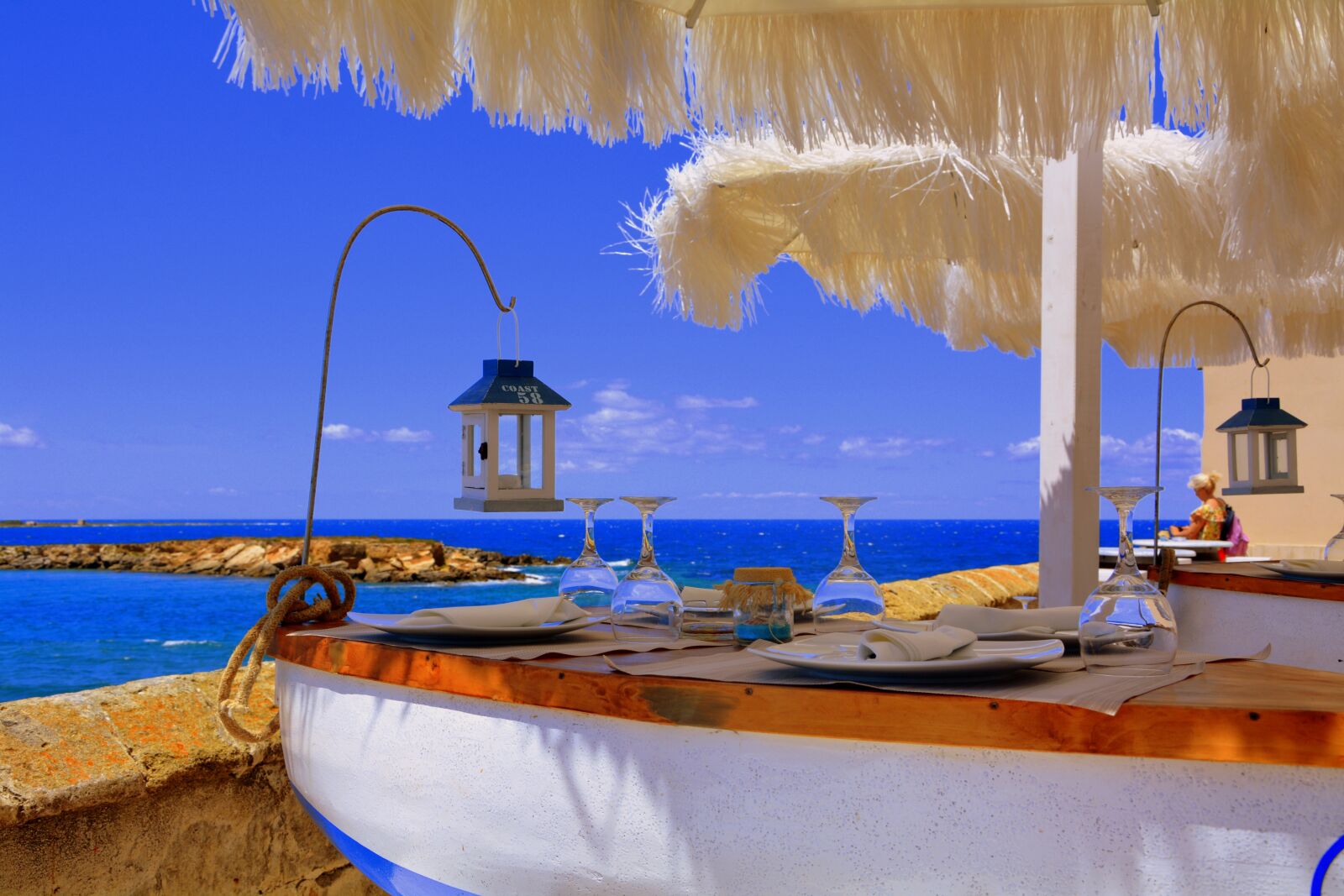 Nikon D7100 sample photo. Table, glasses, sea photography
