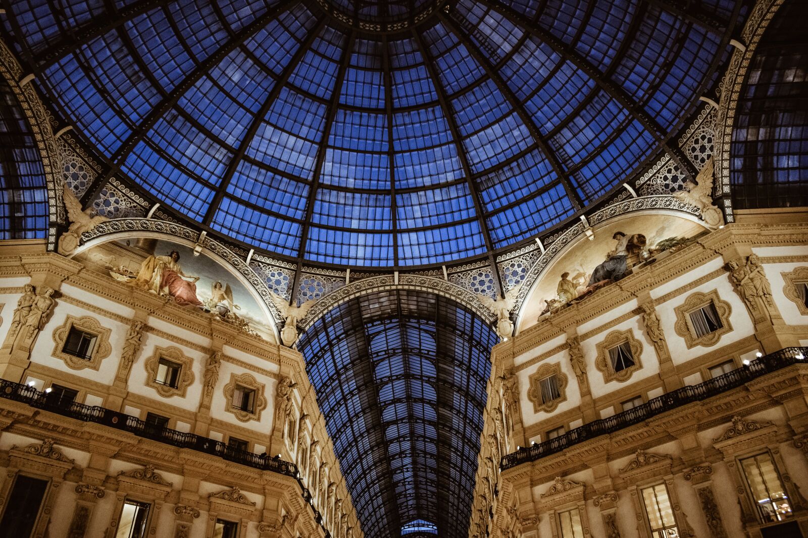 Nikon D3300 sample photo. Roof, glass, architecture photography