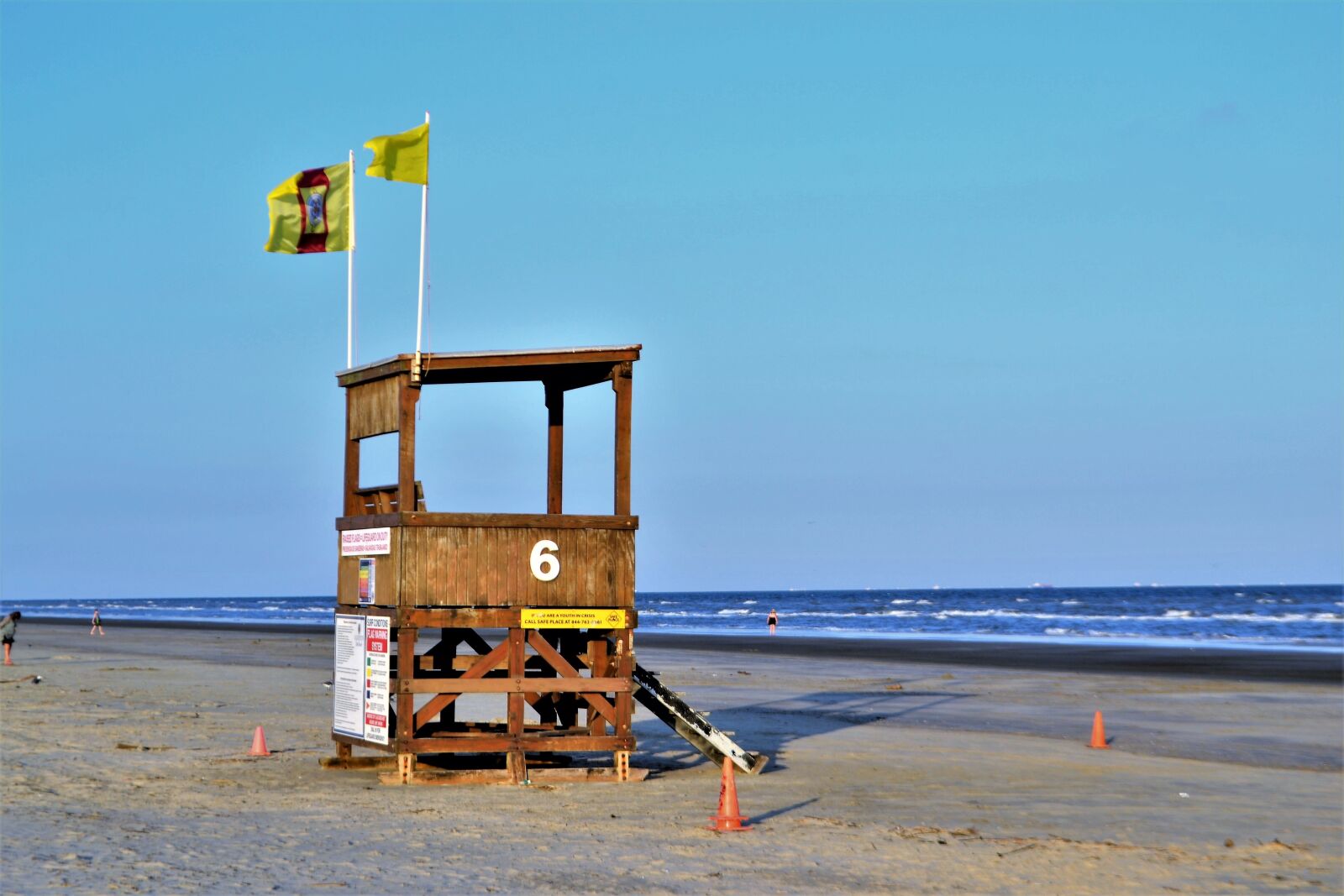 Nikon D3100 sample photo. Life guard, ocean line photography