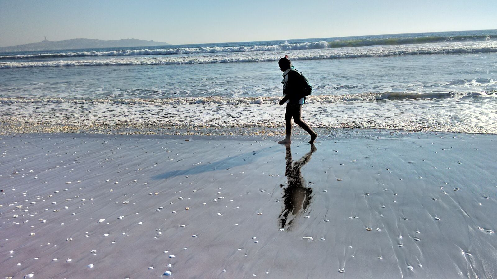 Motorola Moto G (2nd Gen) sample photo. Beach, ocean, profile, sand photography