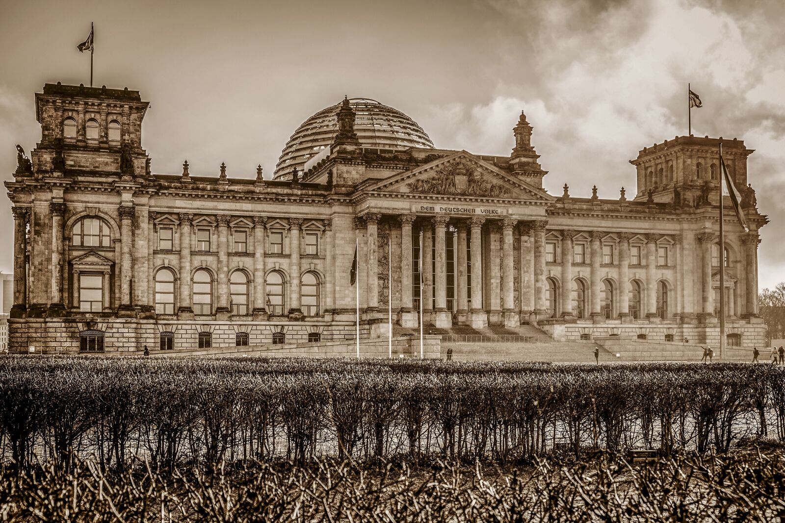 Fujifilm X-T10 sample photo. Berlin, reichstag, government buildings photography