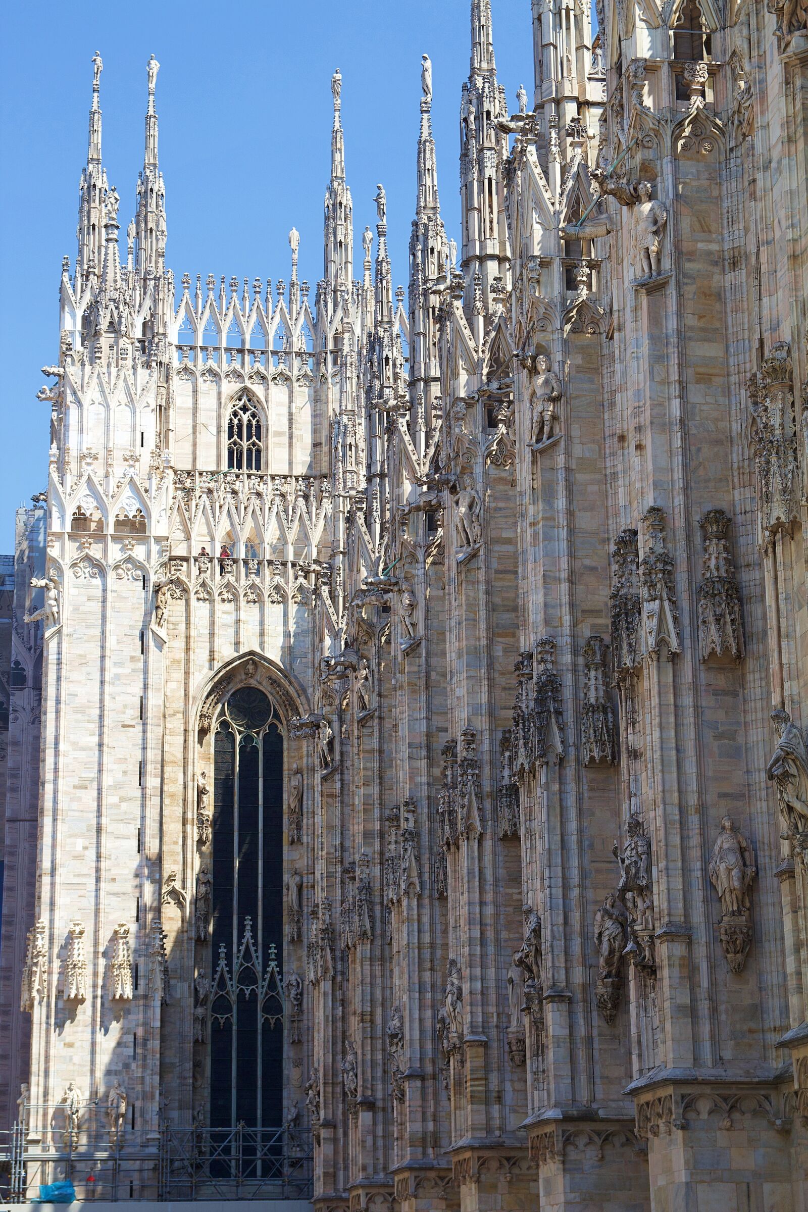 Canon EOS 600D (Rebel EOS T3i / EOS Kiss X5) sample photo. Italy, milan, architecture photography