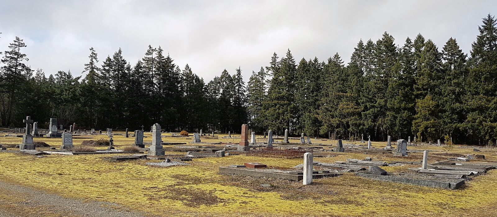 Samsung Galaxy S7 Edge sample photo. Graveyard, christianity, cemetery photography