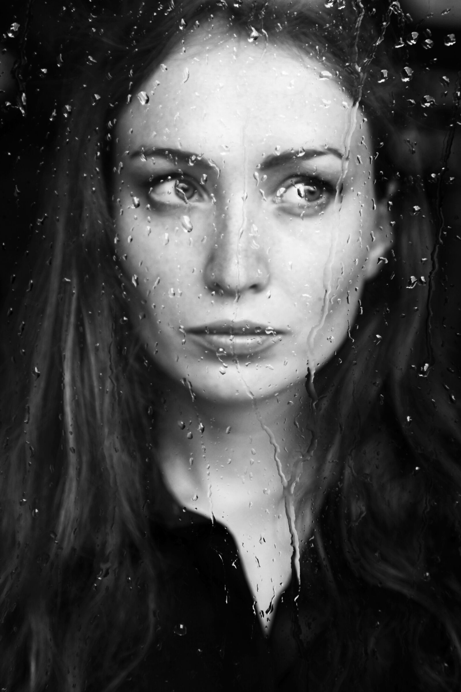 Canon EOS 5D Mark II sample photo. Woman, rain, window photography