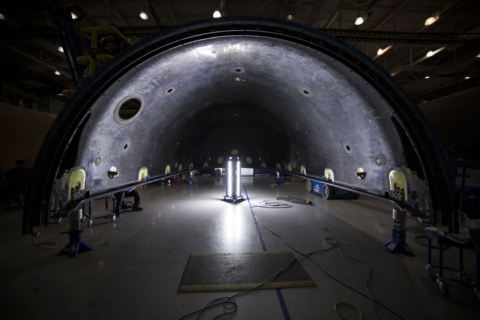 Canon EOS 6D + Sigma 14mm f/2.8 EX Aspherical HSM sample photo. Arched, tunnel, in, rocket photography
