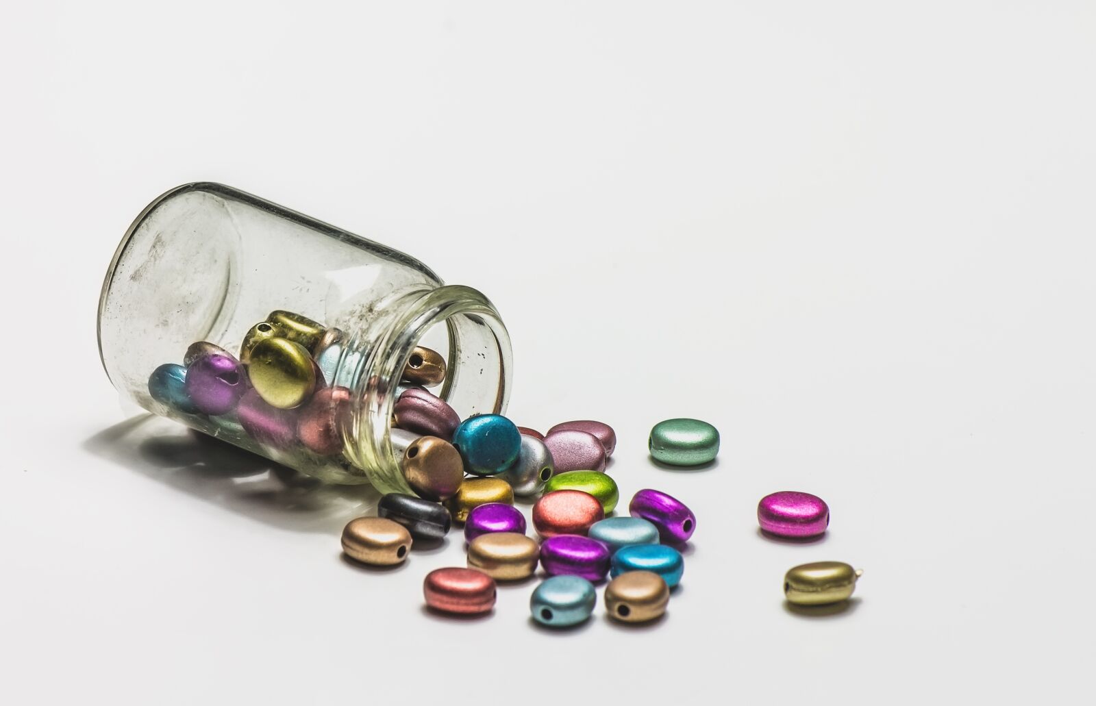 Canon EOS 1100D (EOS Rebel T3 / EOS Kiss X50) sample photo. Pill, capsule, medicine photography