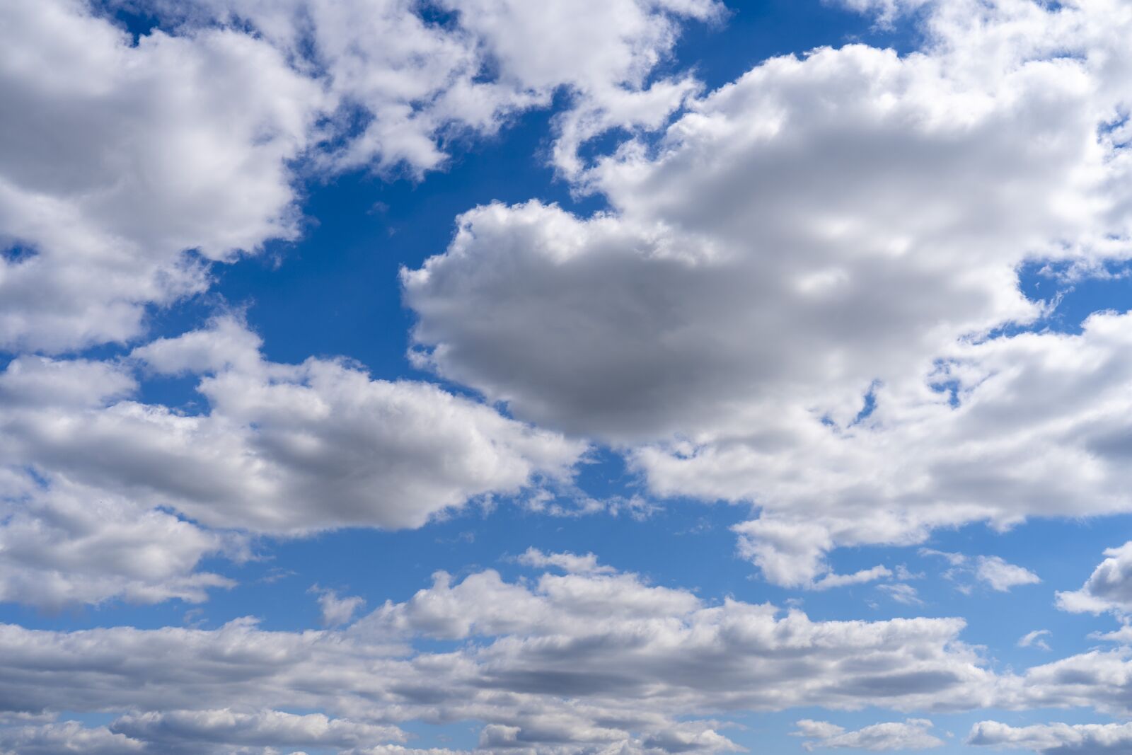 Sony FE 24-105mm F4 G OSS sample photo. The sky, clouds, sky photography