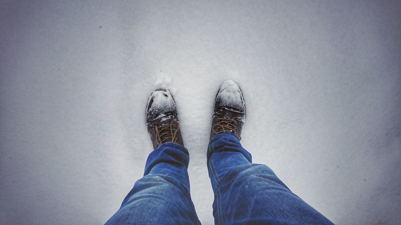 Sony Xperia XZ Premium sample photo. Winter, shoes, legs photography