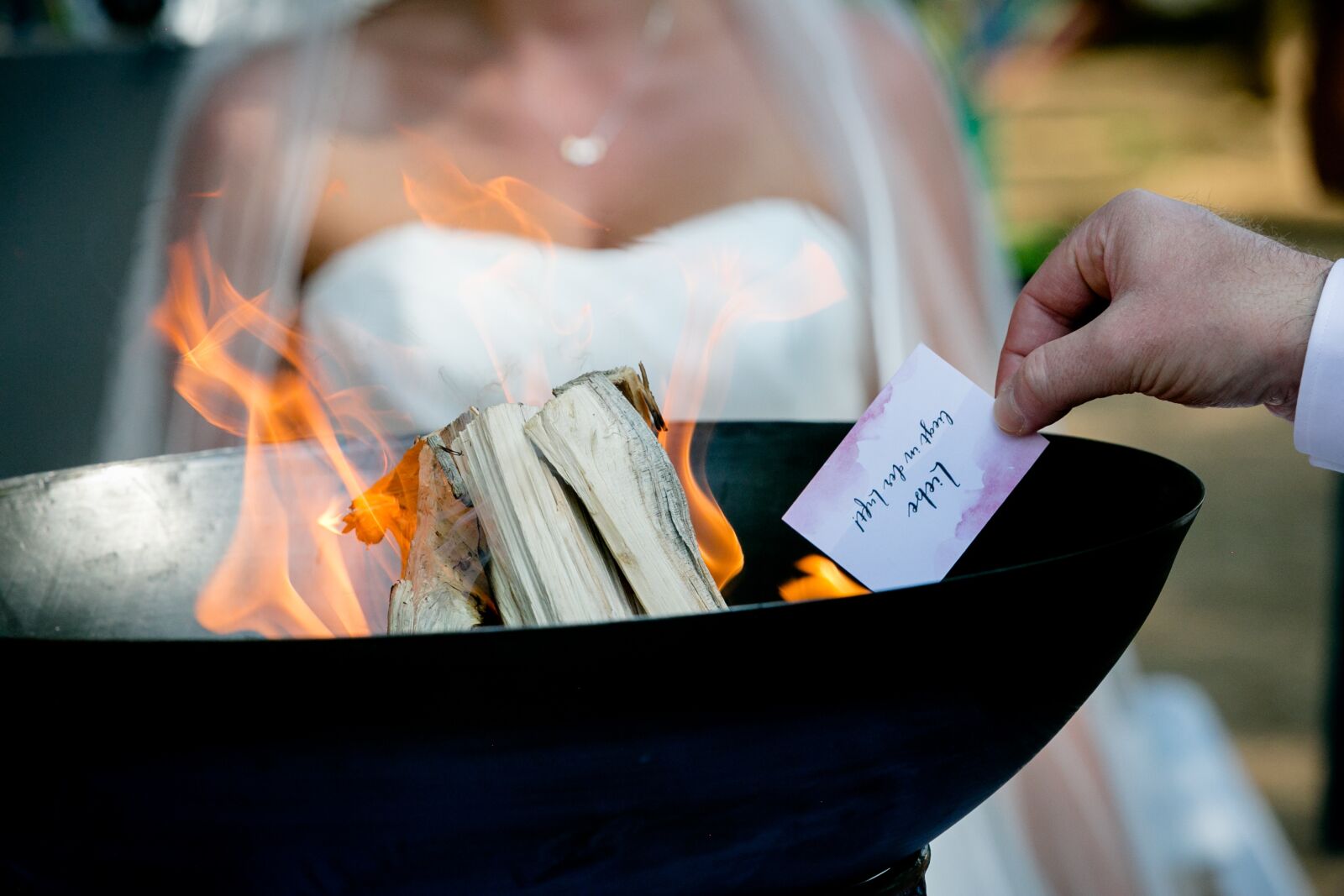 Canon EOS 5D Mark III sample photo. Fire ritual, free wedding photography