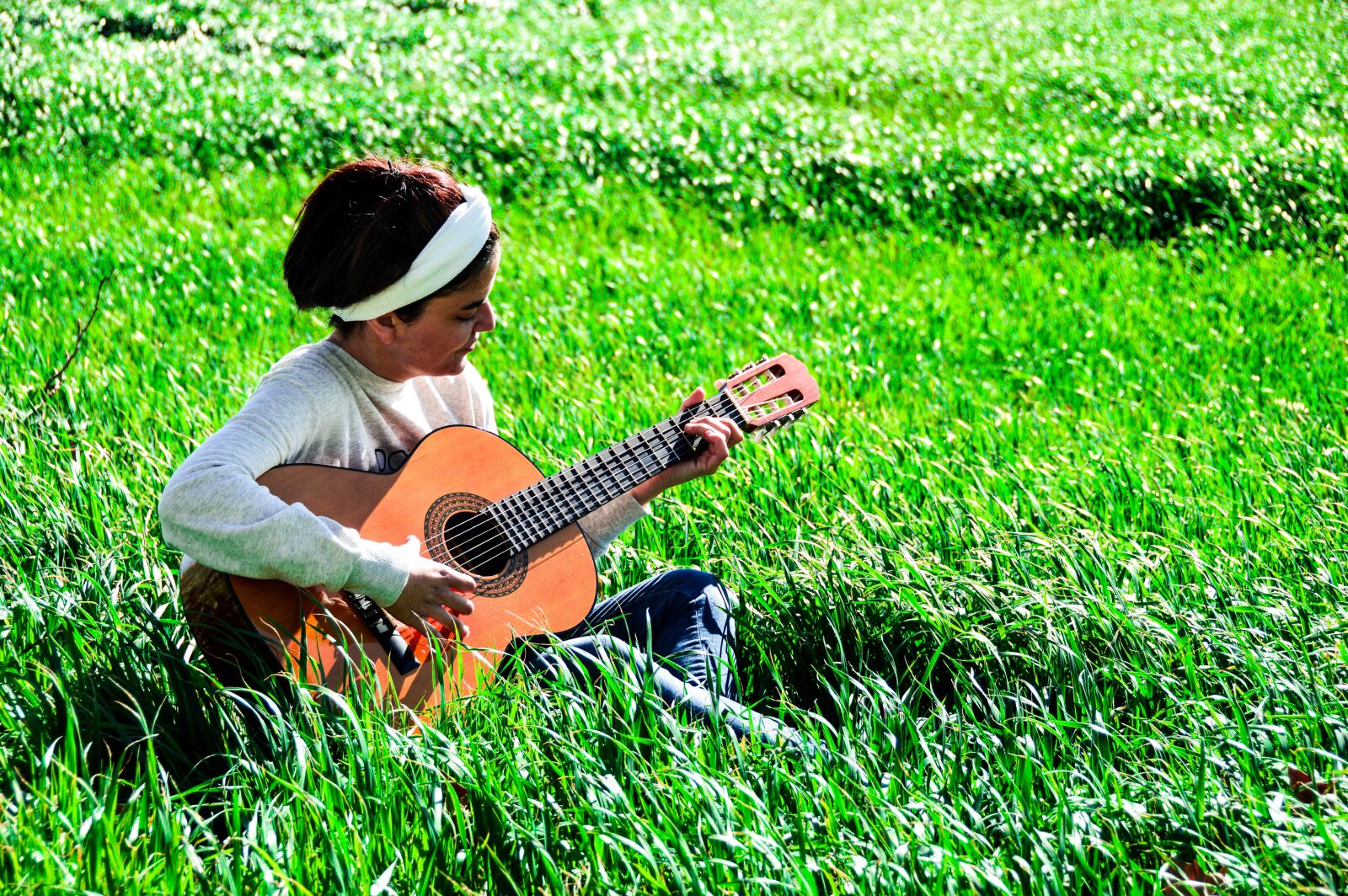Nikon D3200 sample photo. Girl, guitar, spanish photography