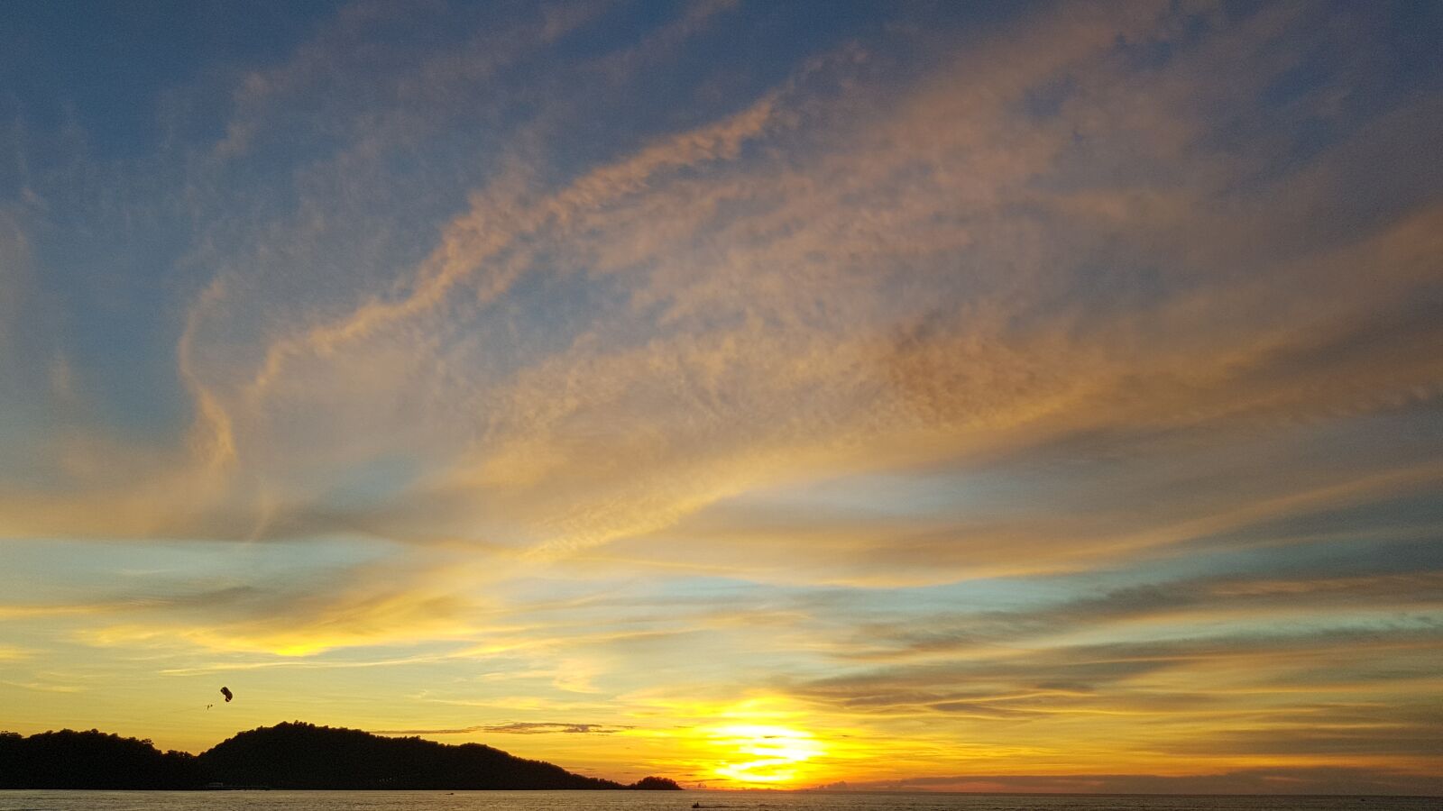 Samsung Galaxy S8 sample photo. Sunset, sky, nature photography
