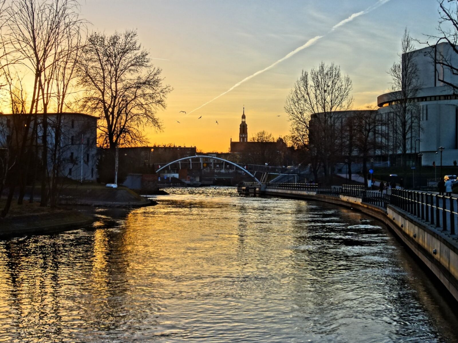 Sony Cyber-shot DSC-HX20V sample photo. Bydgoszcz, brda, river photography