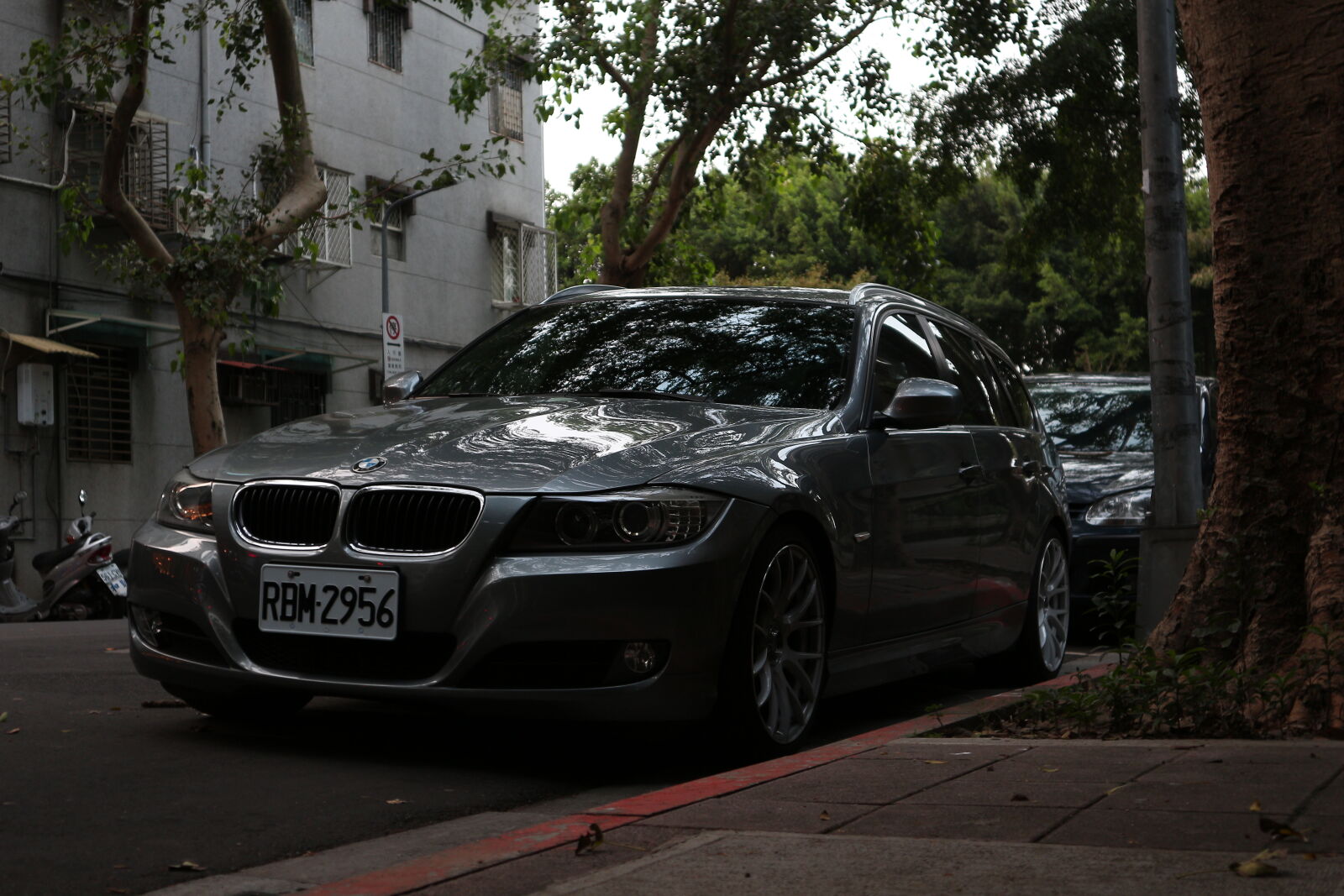 Canon EOS M sample photo