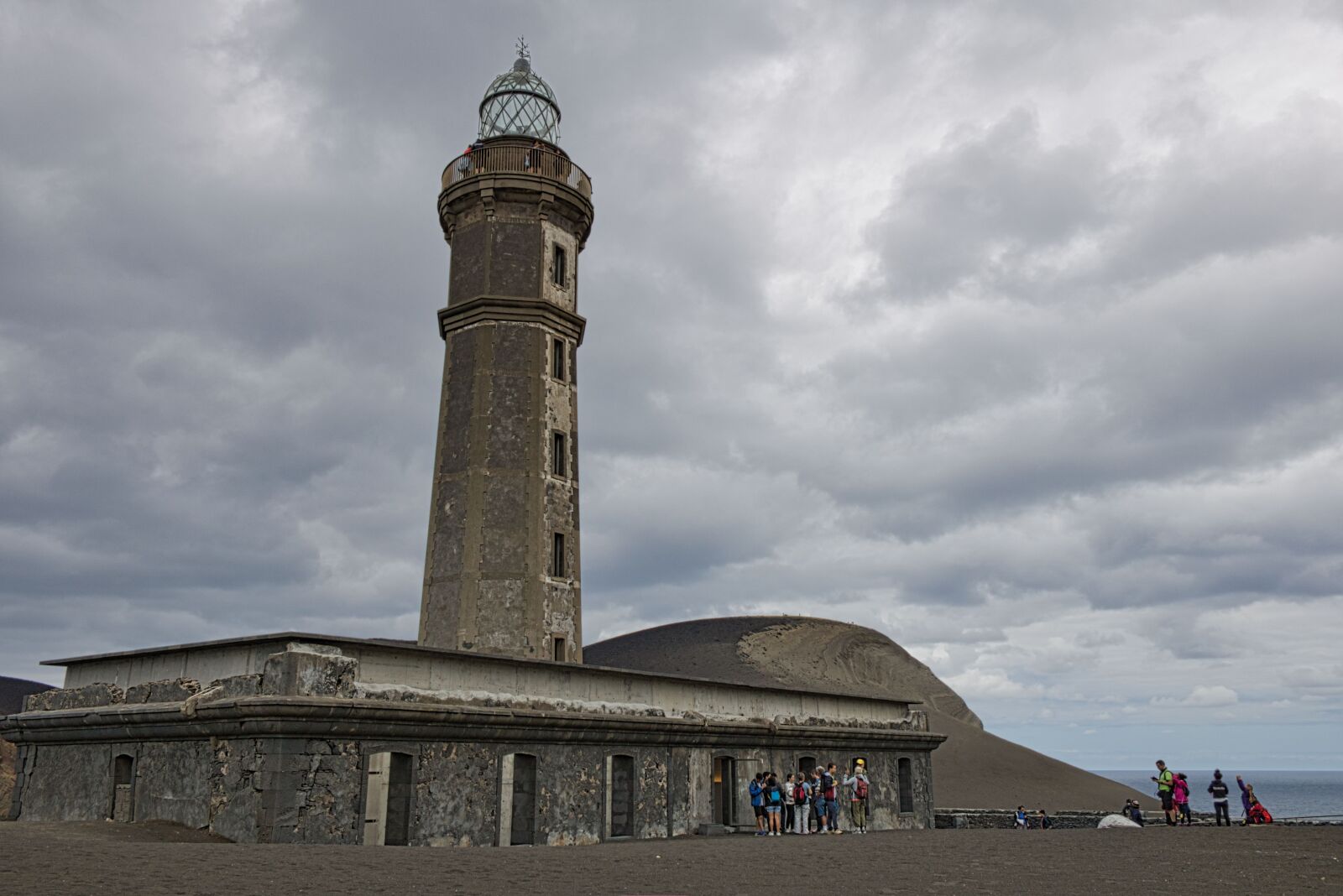 Canon EOS 750D (EOS Rebel T6i / EOS Kiss X8i) sample photo. Construction, architecture, lighthouse photography