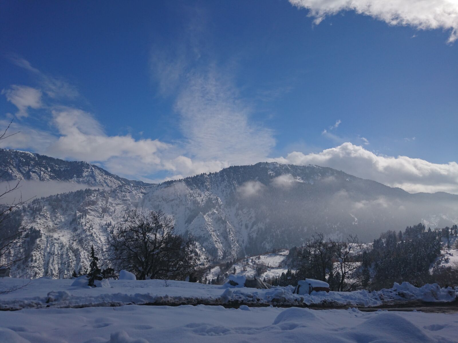 Sony Xperia Z3+ sample photo. Snow, mountain photography