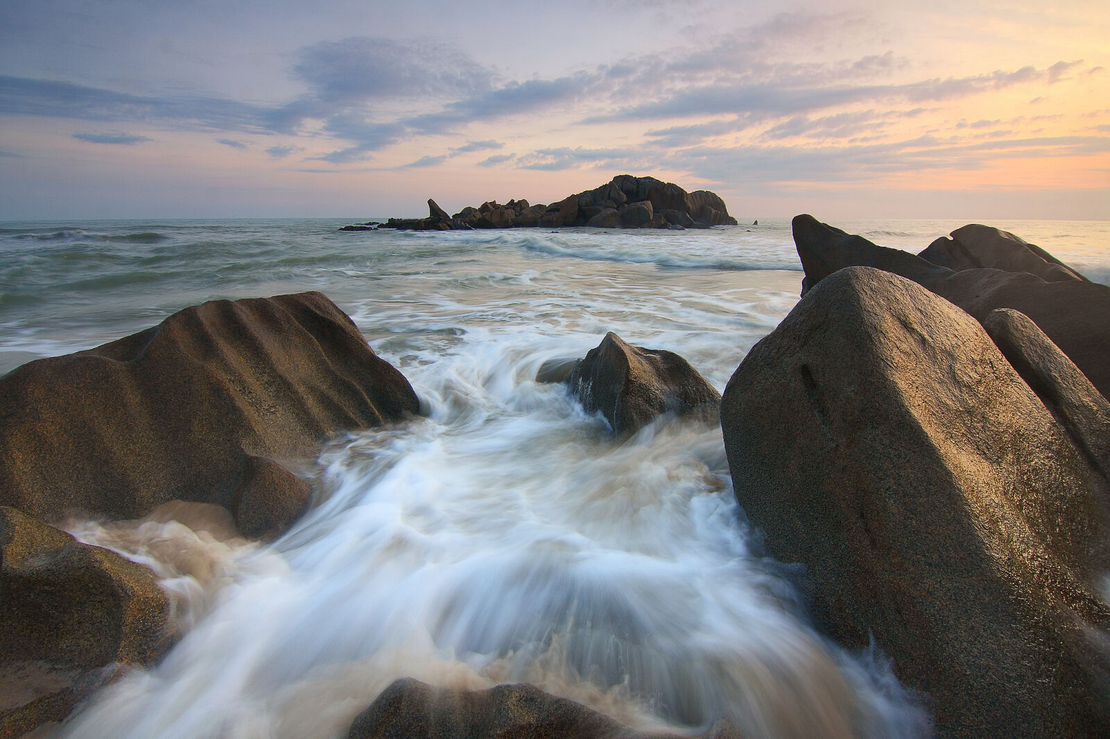 Canon EOS 50D sample photo. Beach, clouds, dawn, dusk photography