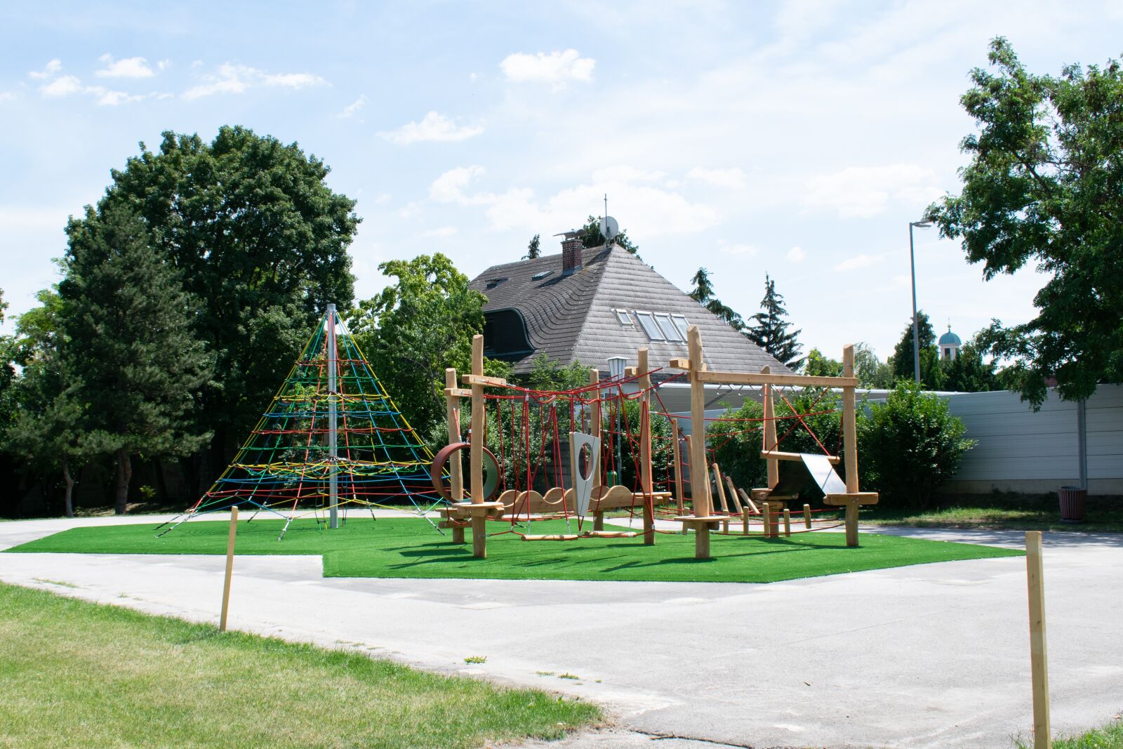 Nikon D3300 sample photo. Kids, play, ground photography