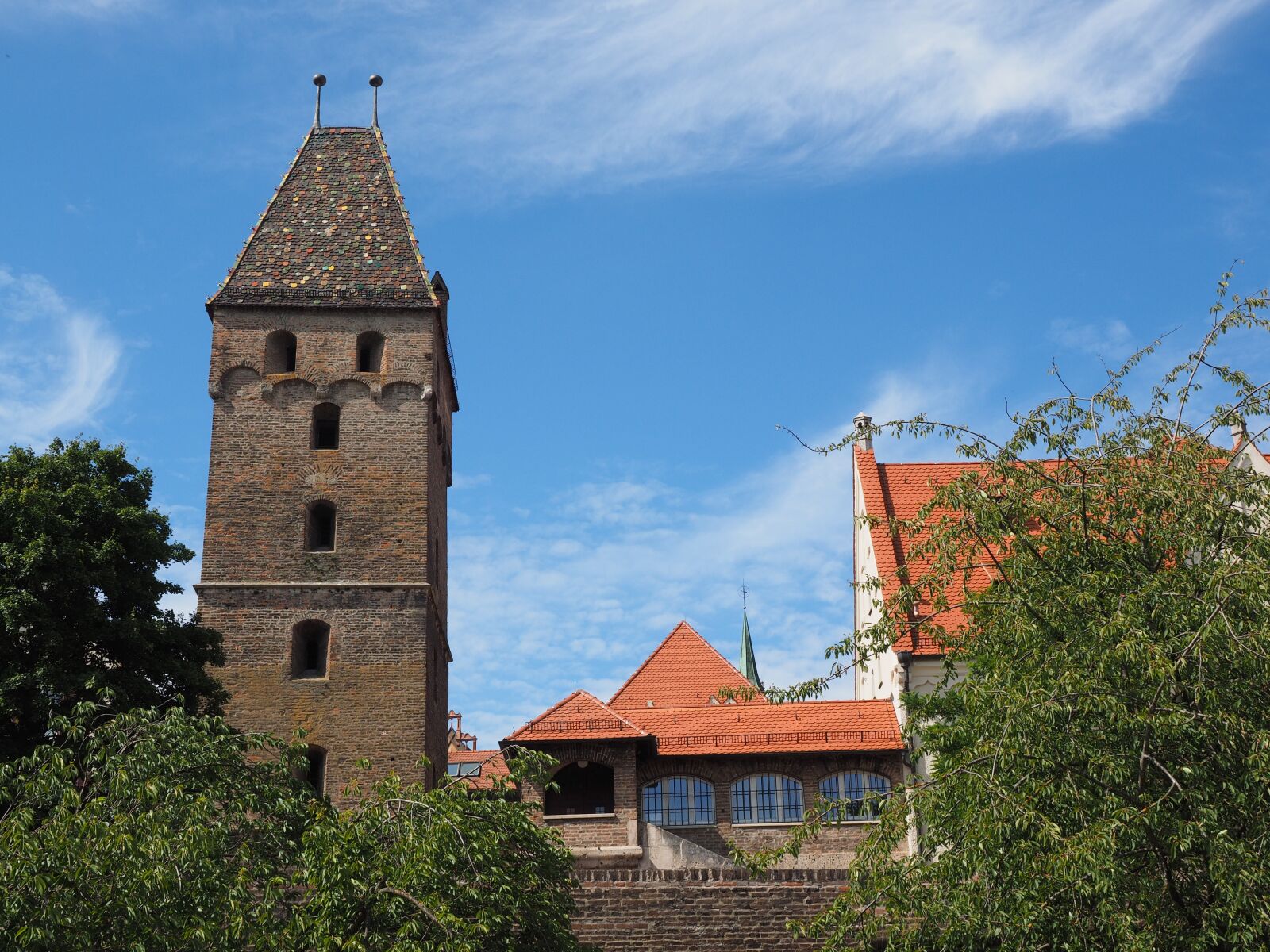Olympus M.Zuiko Digital ED 12-40mm F2.8 Pro sample photo. Ulm, goose tower, tower photography