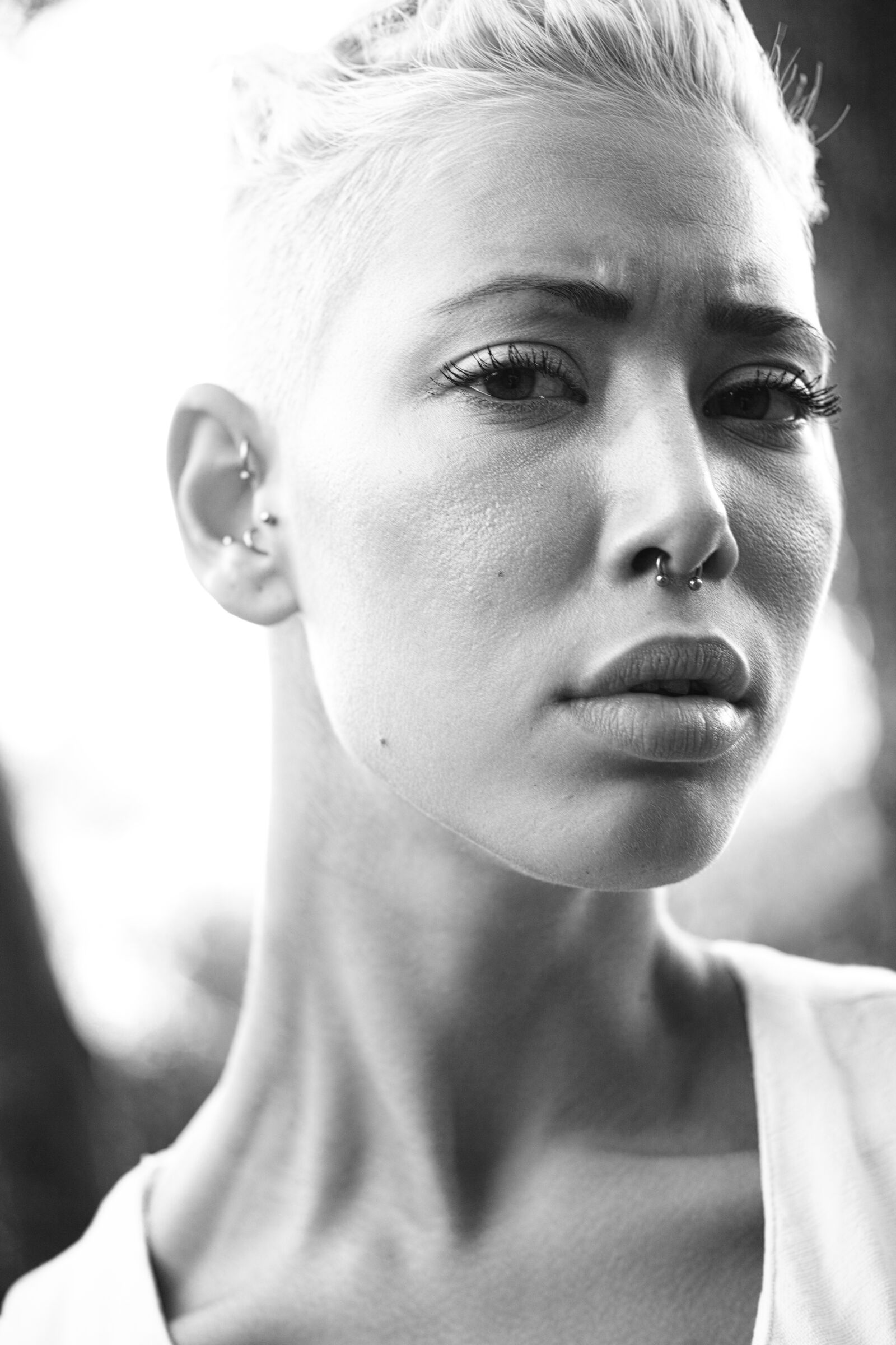 Sigma DP3 Merrill sample photo. Model, short hair, overview photography