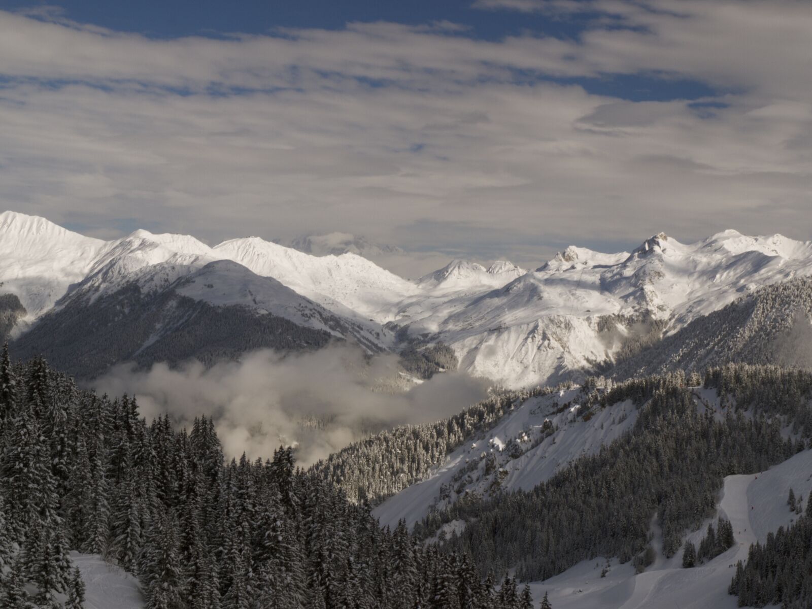 Olympus E-520 (EVOLT E-520) sample photo. Mountains, snow-capped peaks, alps photography