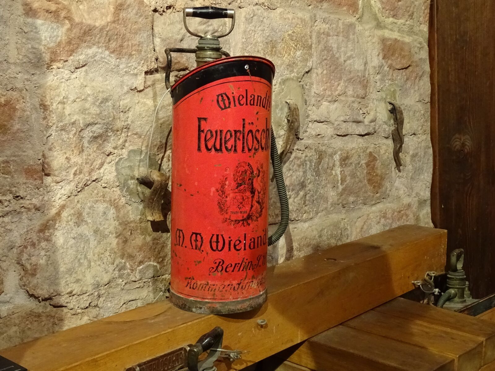 Sony Cyber-shot DSC-HX400V sample photo. Fire extinguisher, fire photography