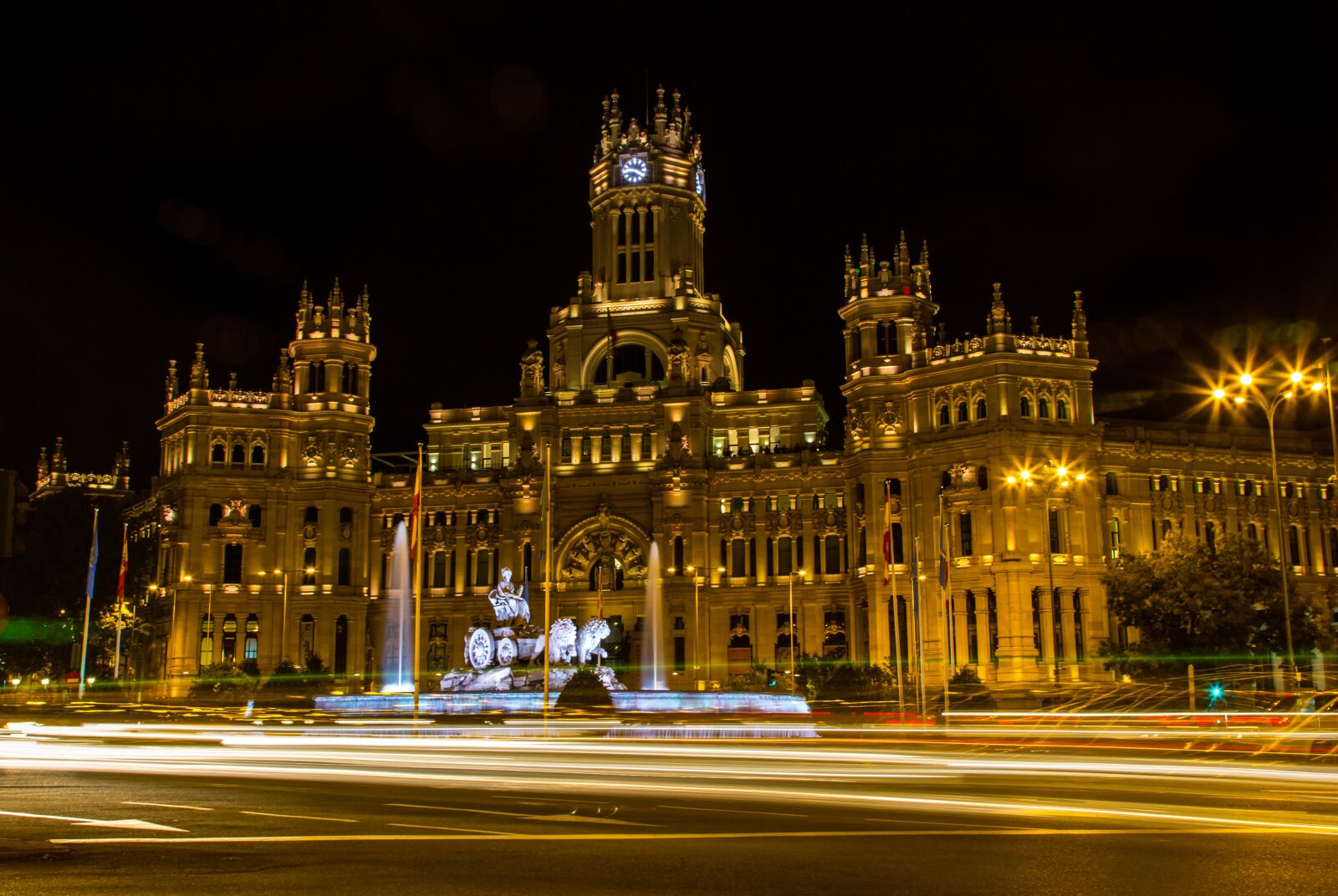 Canon EOS 60D + Canon EF 24-105mm F4L IS USM sample photo. Architecture, travel, outdoors photography