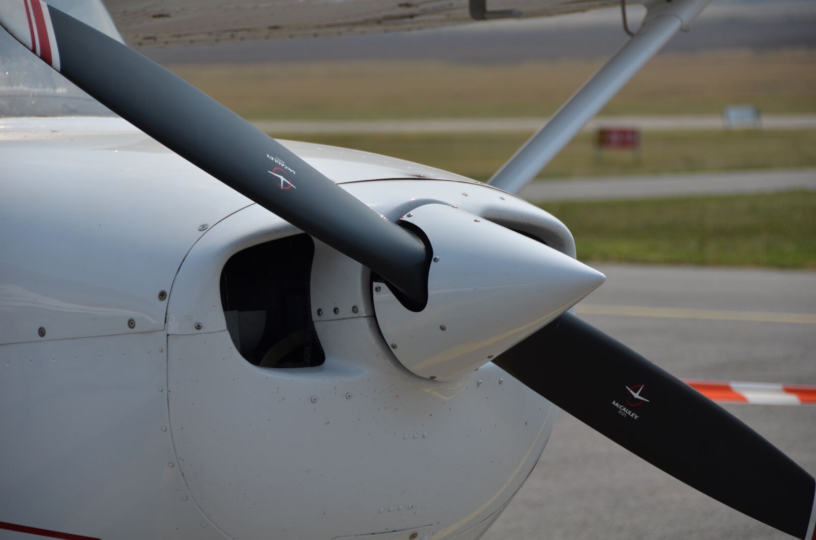 Nikon D5100 sample photo. Airplane, aircraft, propeller photography