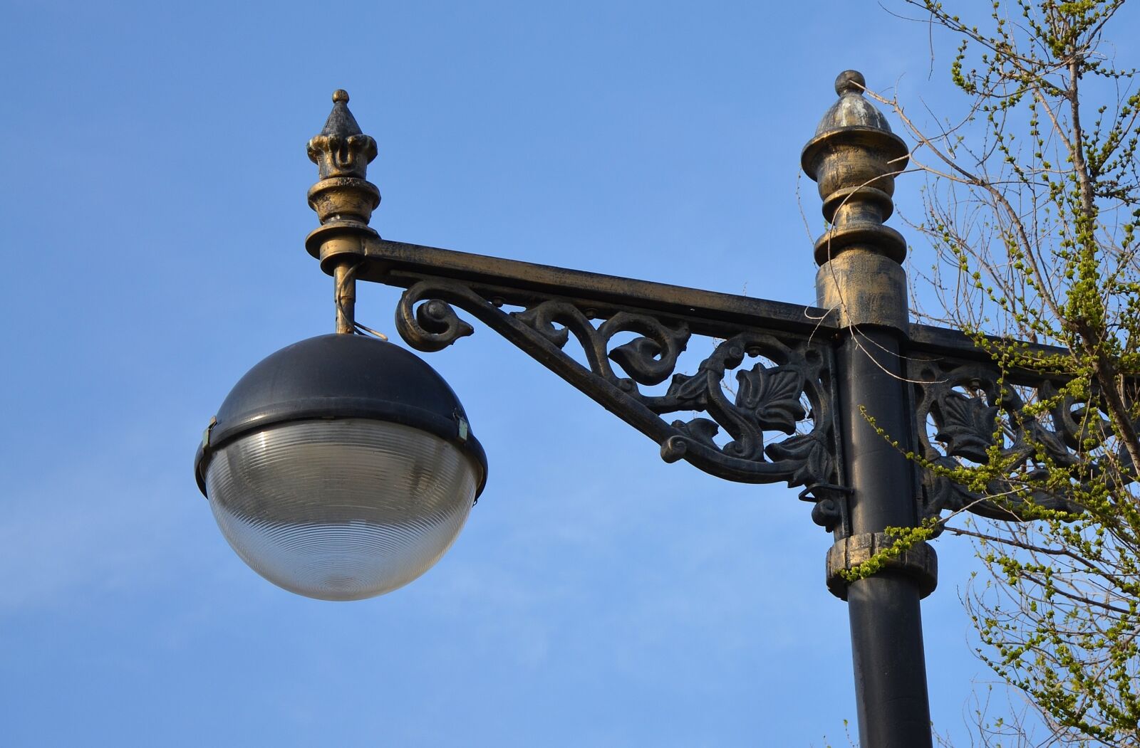 Nikon D7000 sample photo. Street lamp, post, lamp photography