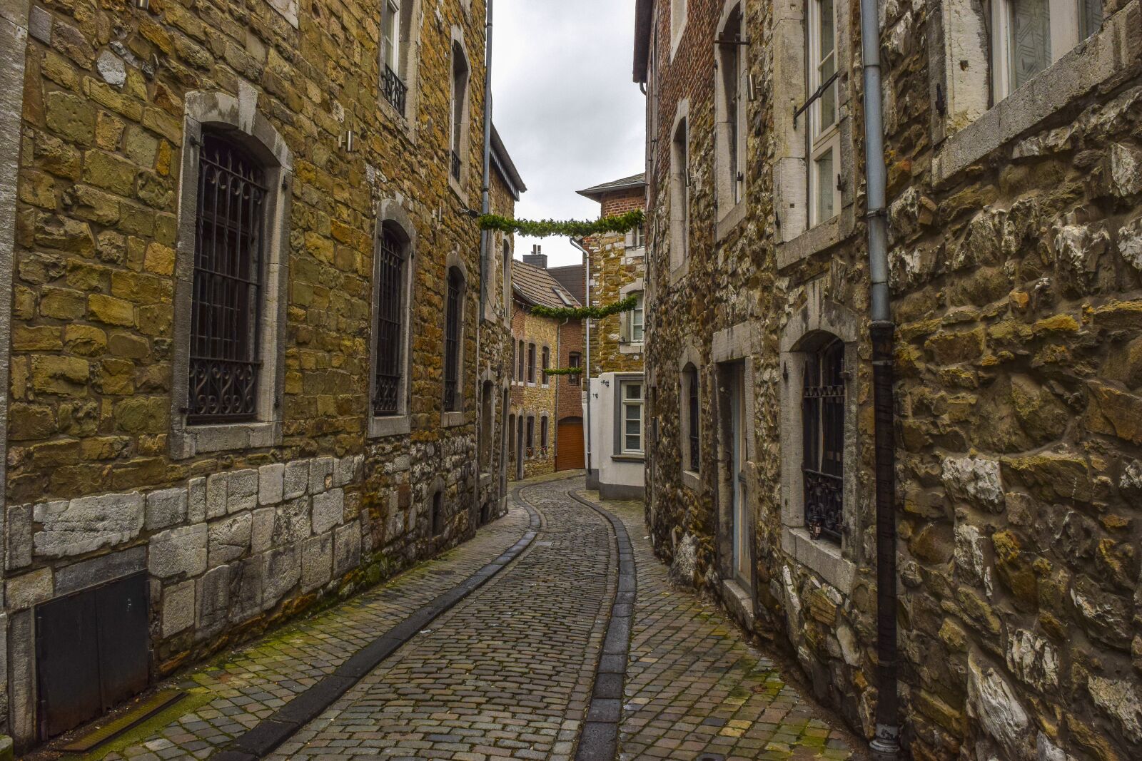 Nikon D3300 sample photo. Architecture, historic center, building photography