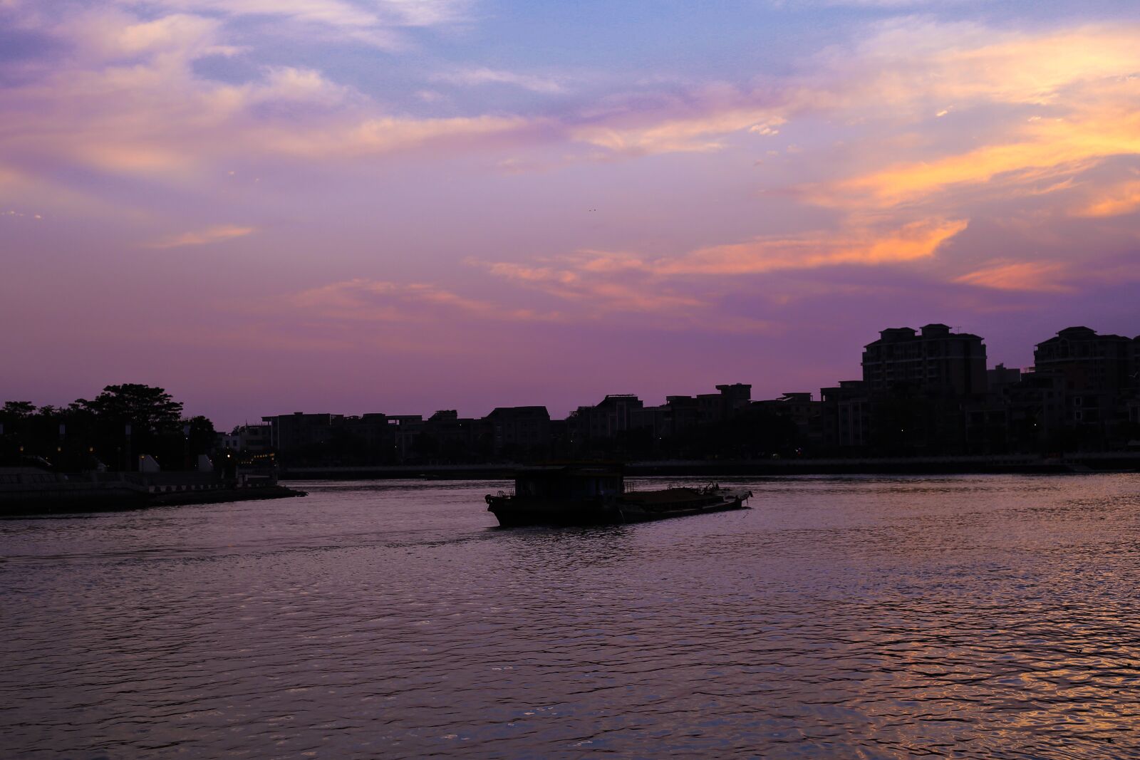 Canon EOS 6D sample photo. Sunset, riverside, ship photography