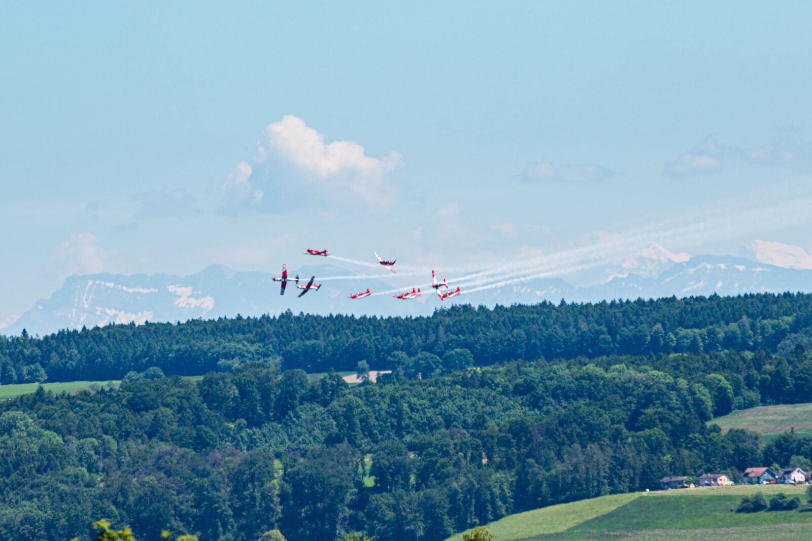 Canon EOS 6D Mark II sample photo. Pc-7, aircraft, airshow photography