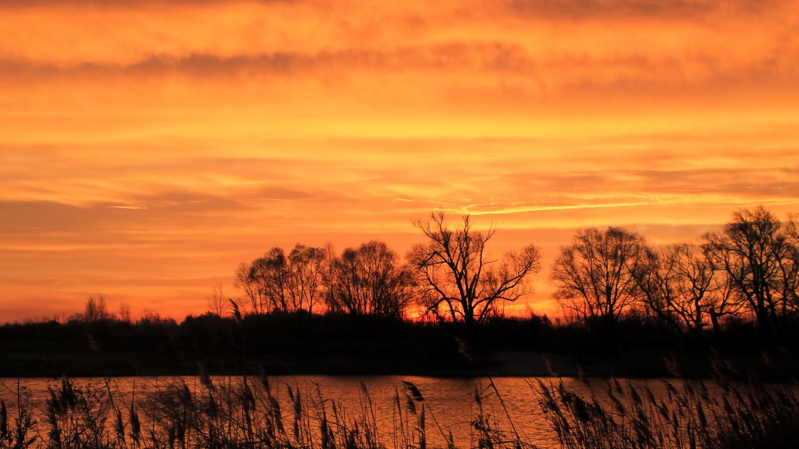 Canon EOS 1100D (EOS Rebel T3 / EOS Kiss X50) sample photo. Landscape, sunset, twilight photography