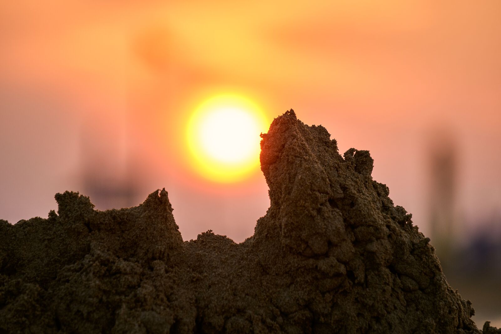 Sony E 55-210mm F4.5-6.3 OSS sample photo. Sand, hill, pile photography