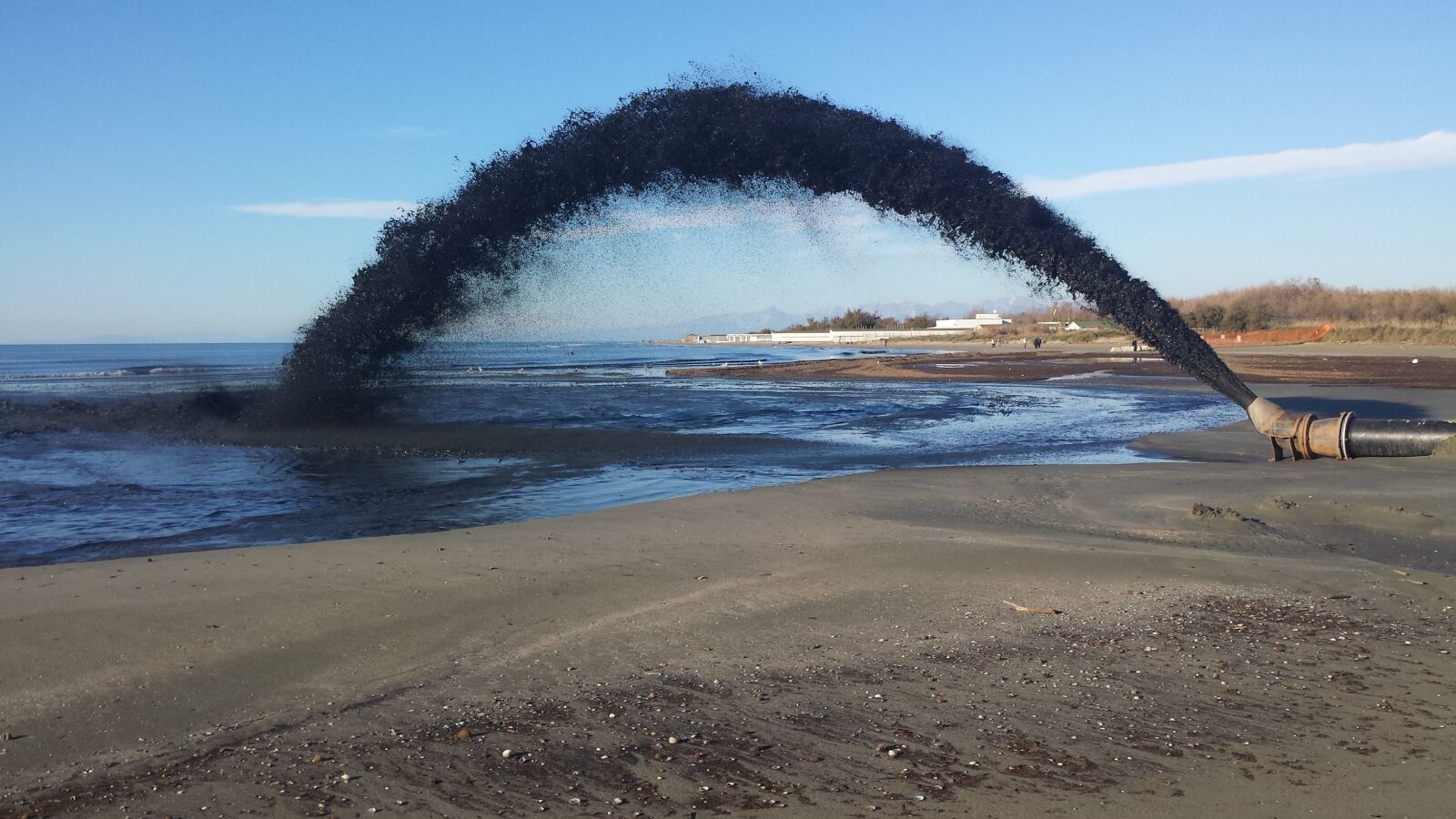 Samsung Galaxy S4 sample photo. Dredging, nourishment, beach photography
