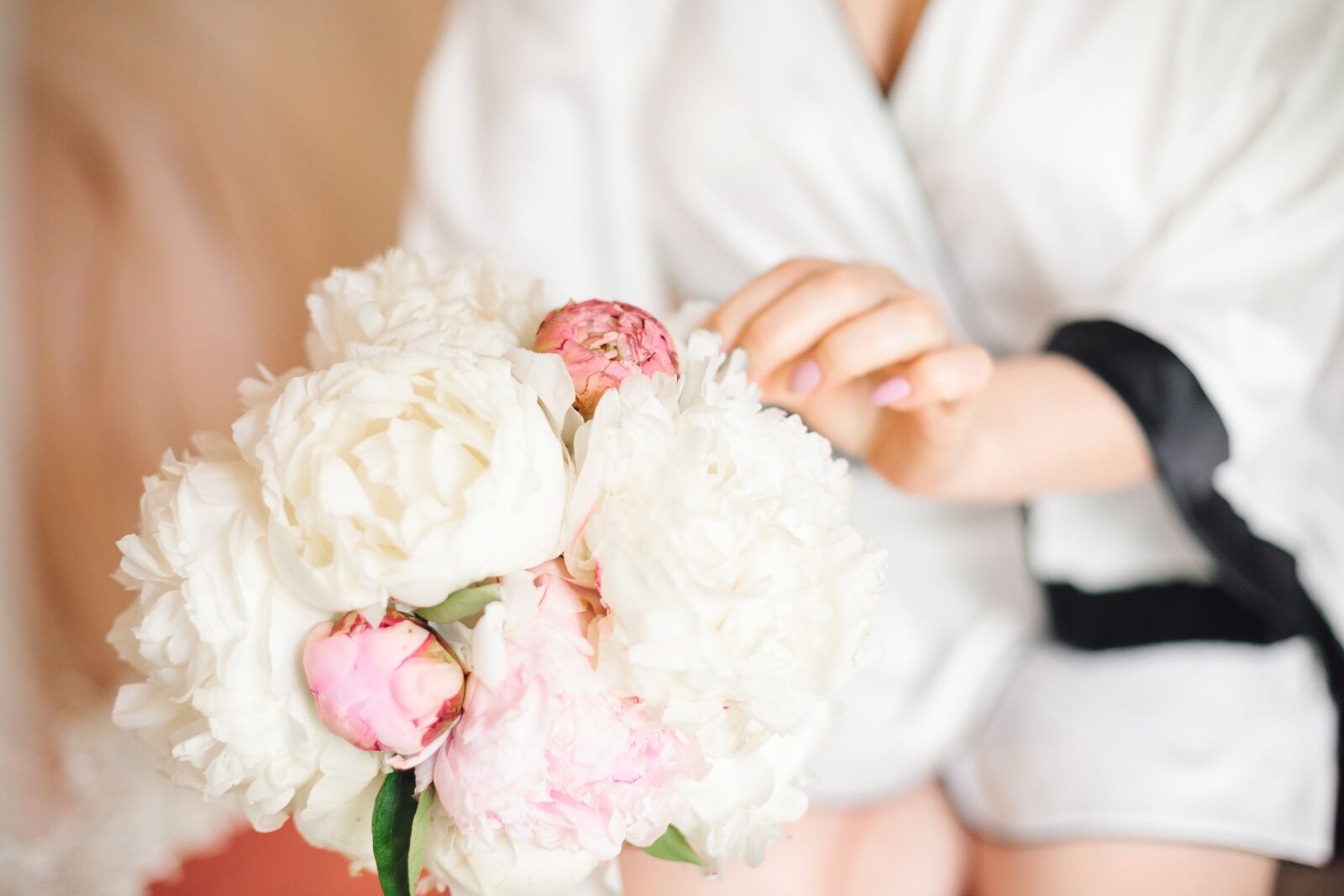 Canon EF 50mm F1.4 USM sample photo. Bouquet, flowers, peonies photography