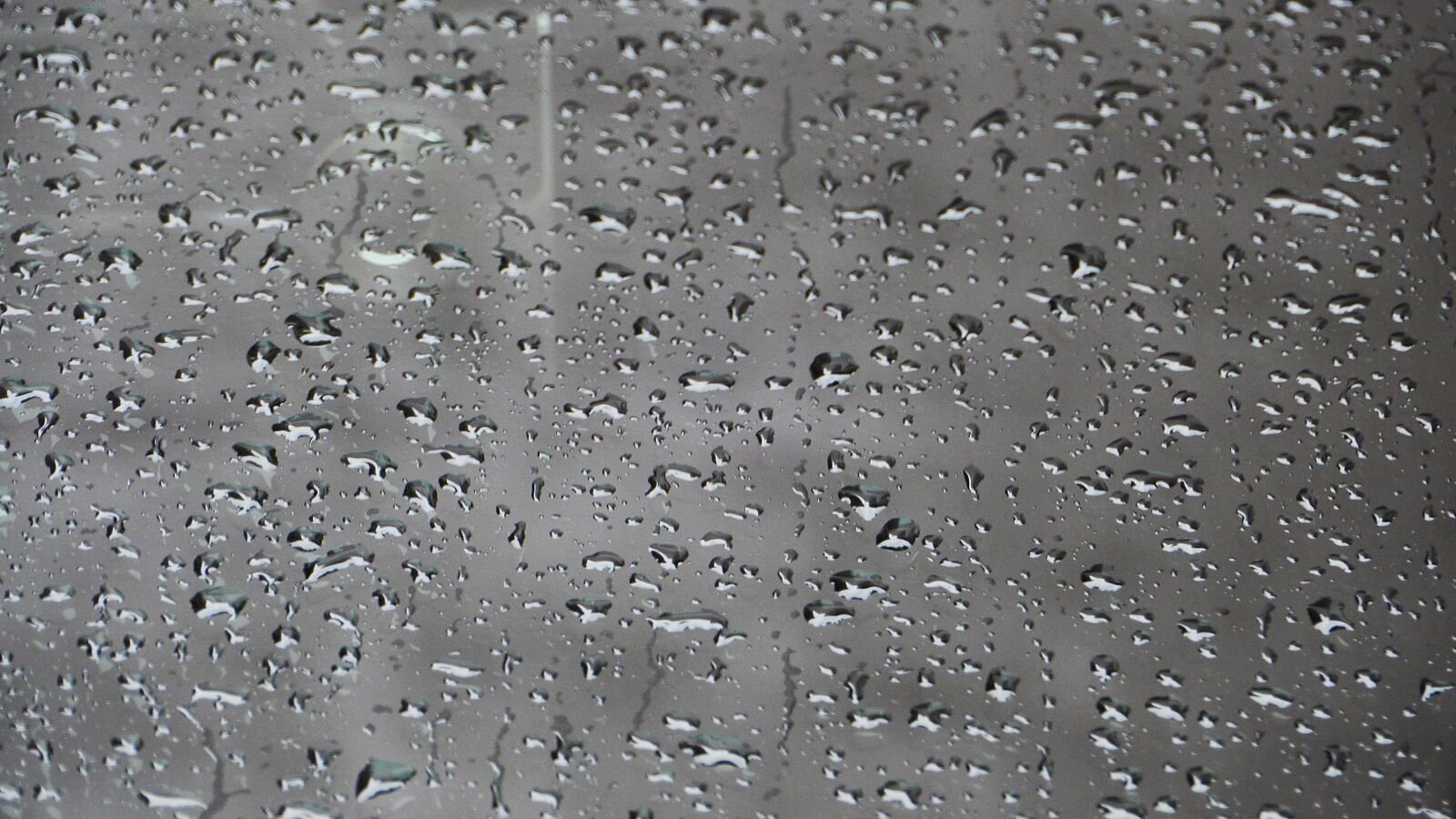 Panasonic Lumix DMC-GH3 sample photo. Non, raindrops, water photography