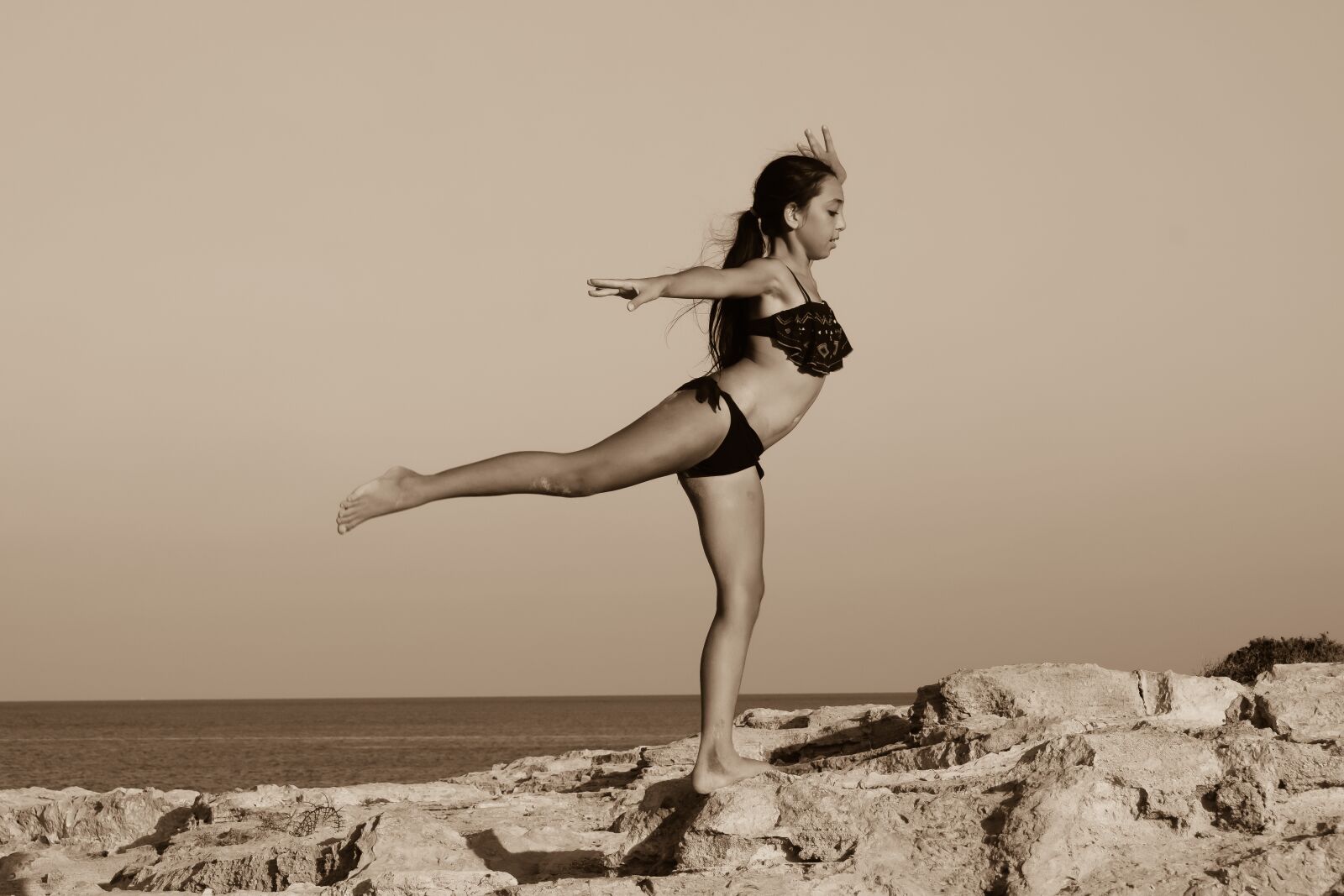 Nikon D3300 sample photo. Girl, dancing, outdoor photography