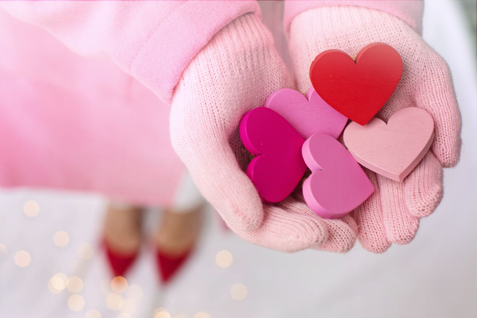 Canon EF 50mm F1.4 USM sample photo. Valentine's day, valentine, hearts photography