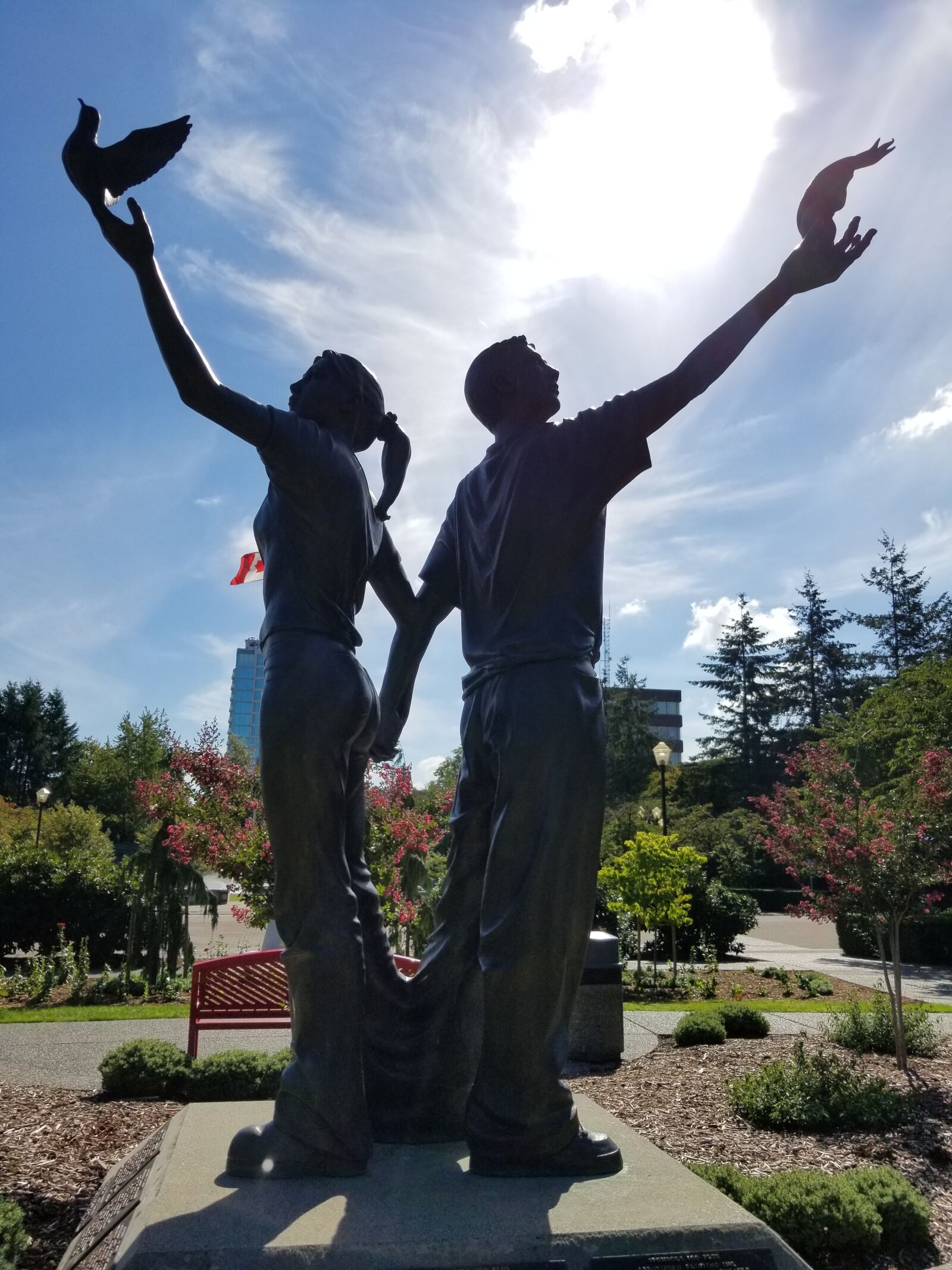 Samsung Galaxy S8 sample photo. Statue, sky, figure photography