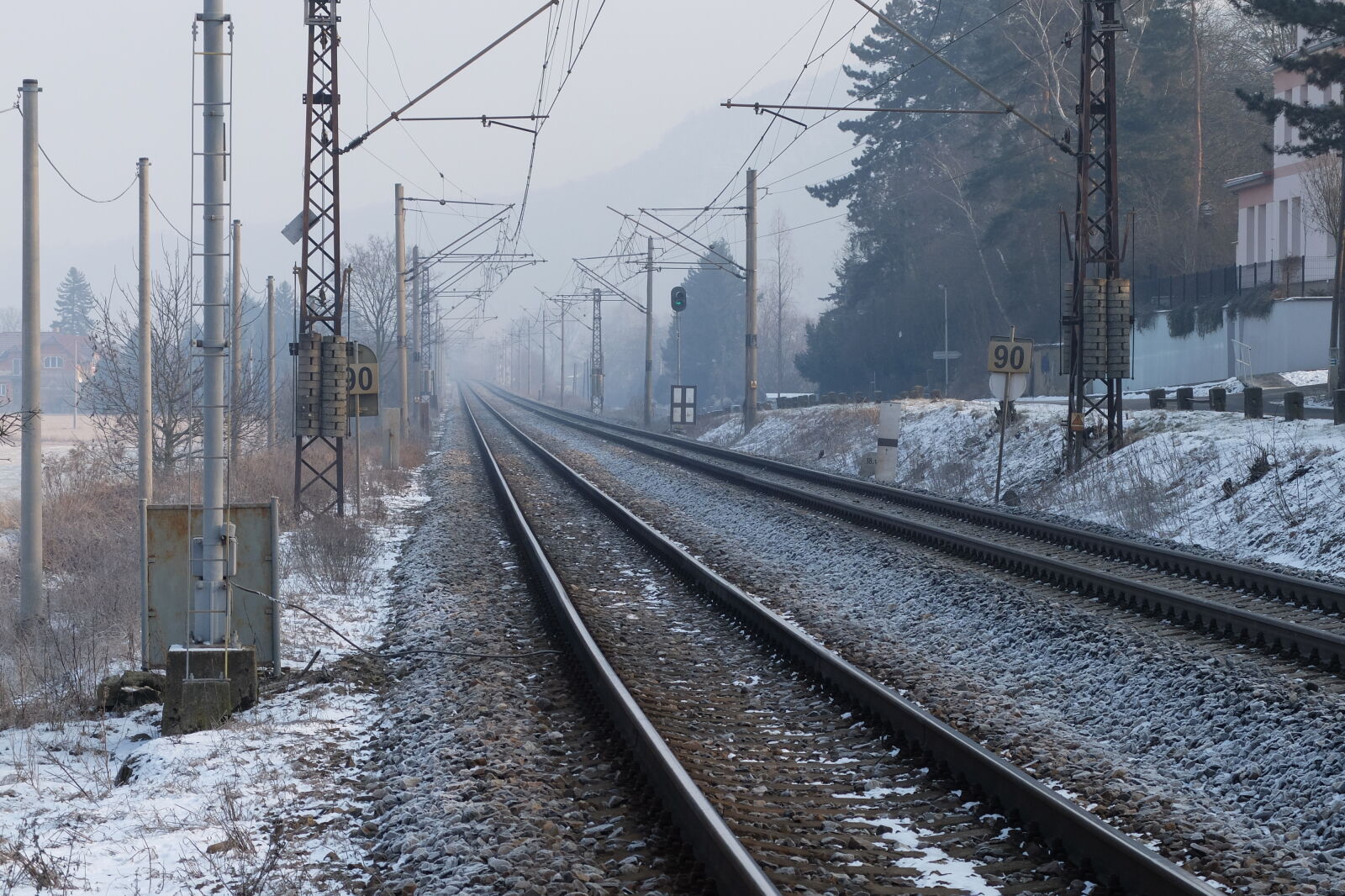Fujifilm X30 sample photo. Frost, railway, snow, winter photography